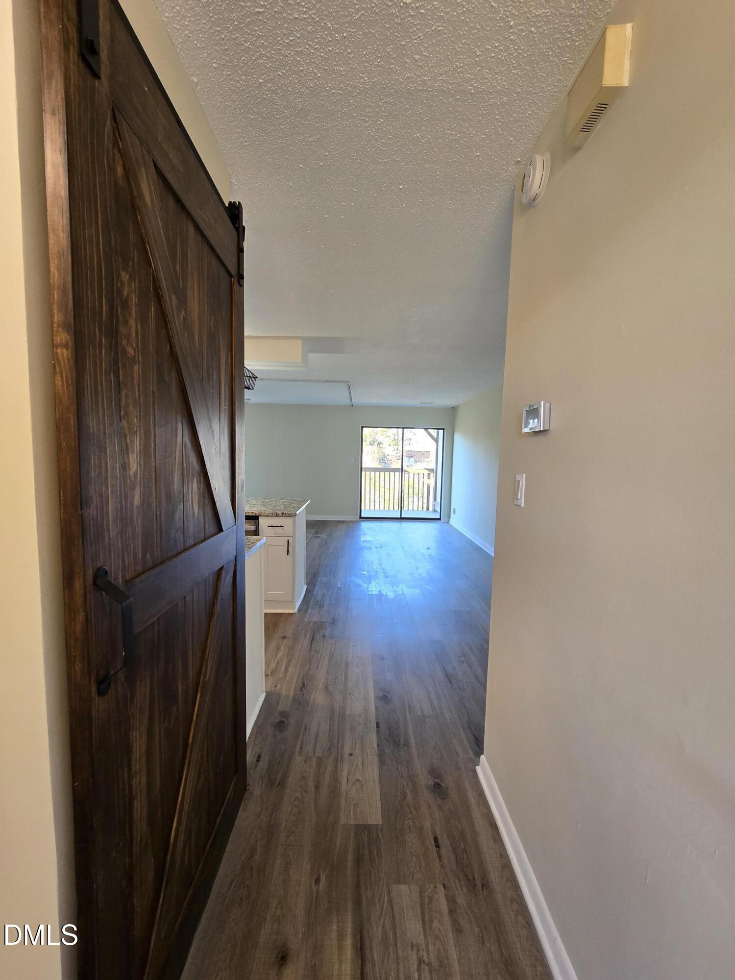 3071 Huntleigh Drive Property Photo 1