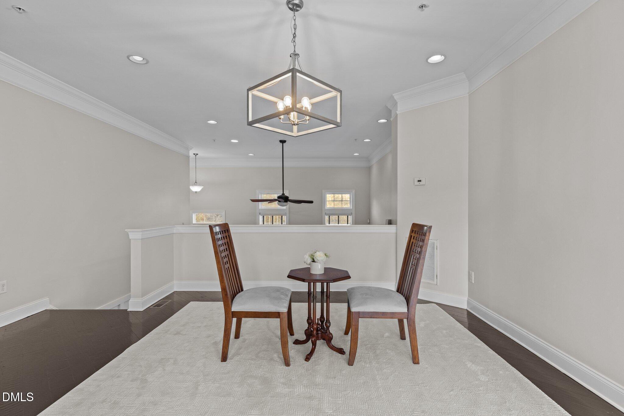 10410 Sablewood Drive Property Photo 8