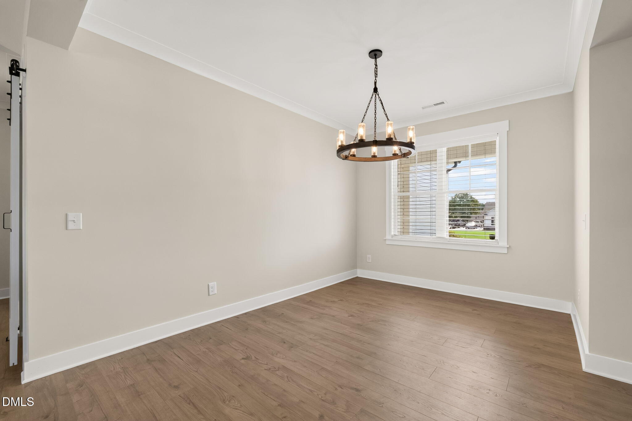 203 Tuscany Circle Property Photo 7