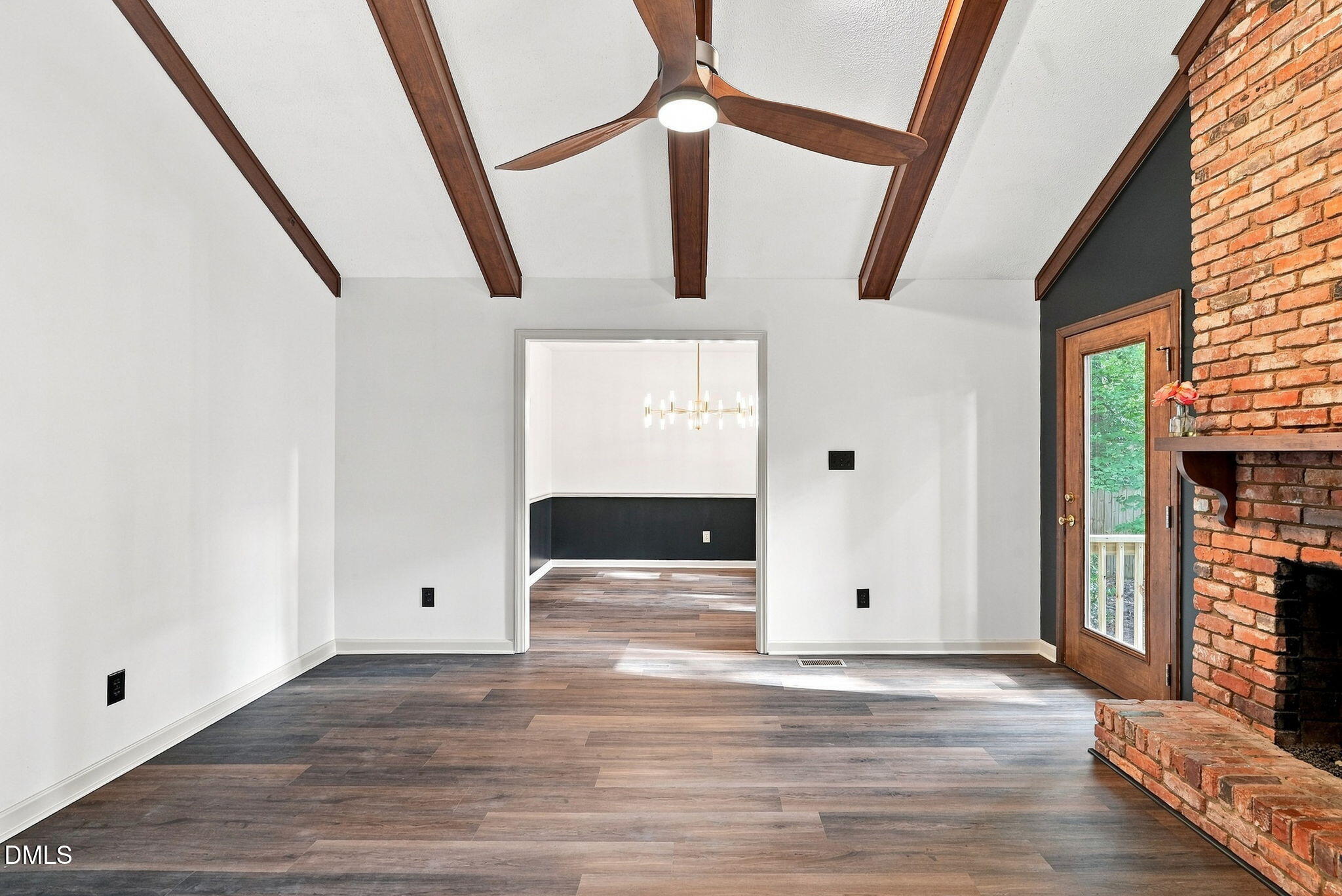 1211 Flanders Street Property Photo 22