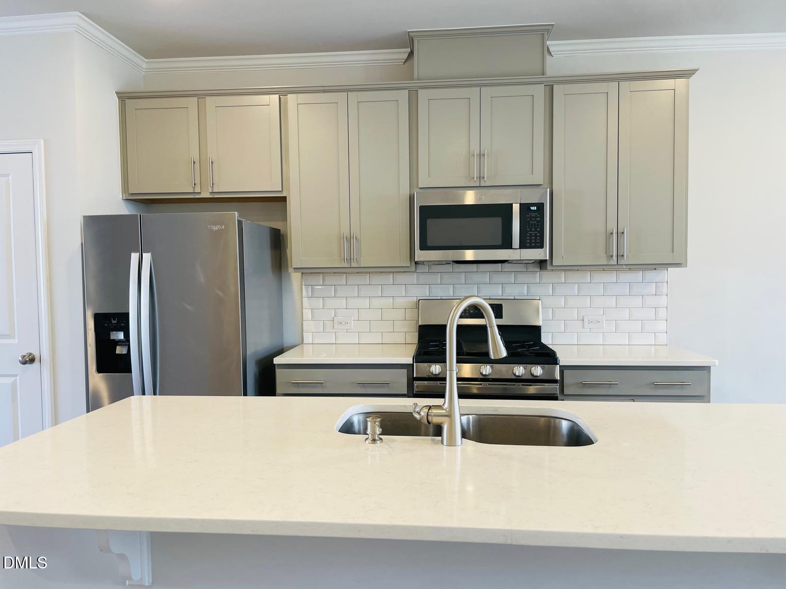 2453 Kasota Lane Property Photo 39