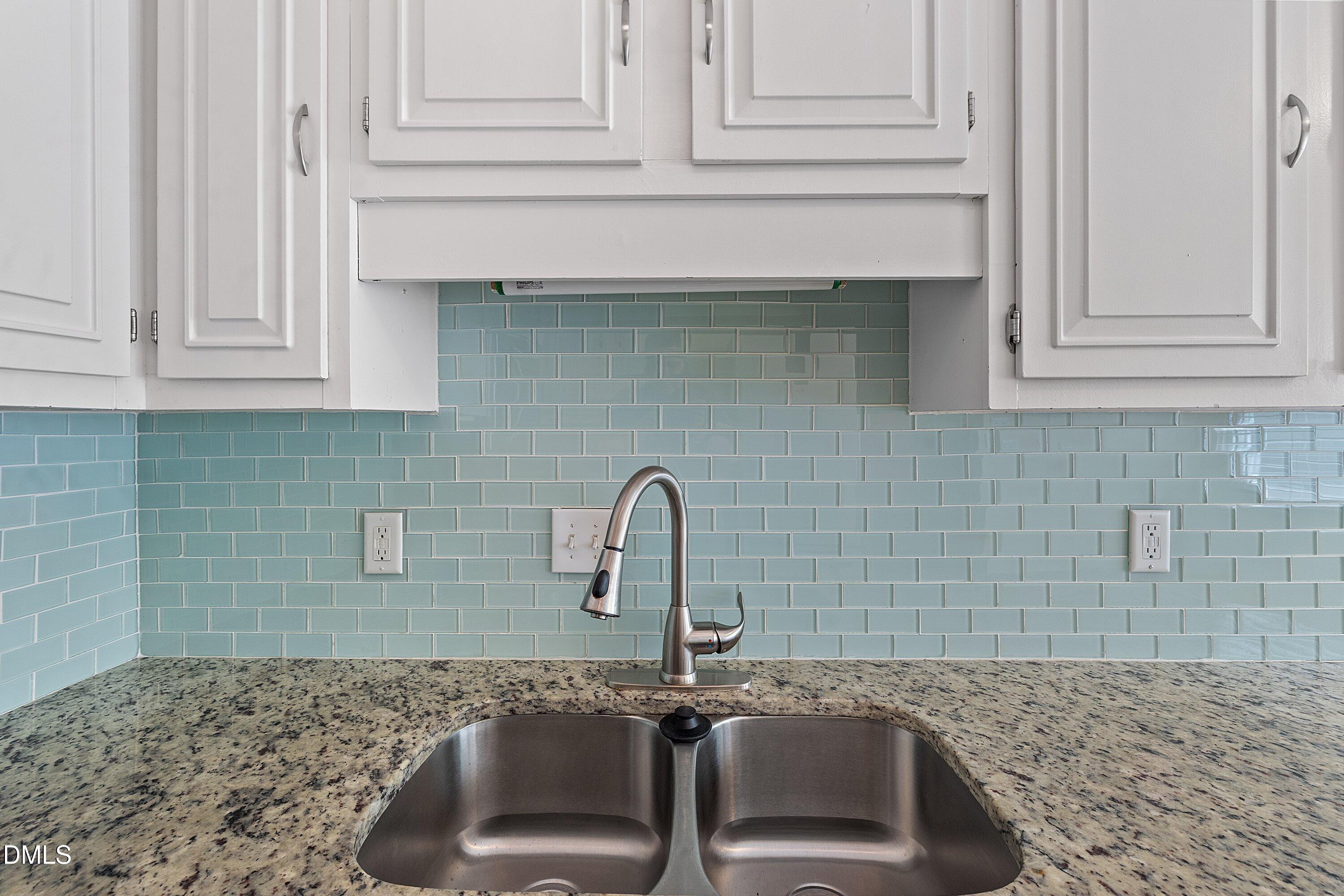 7185 Sandy Creek Drive Property Photo 12