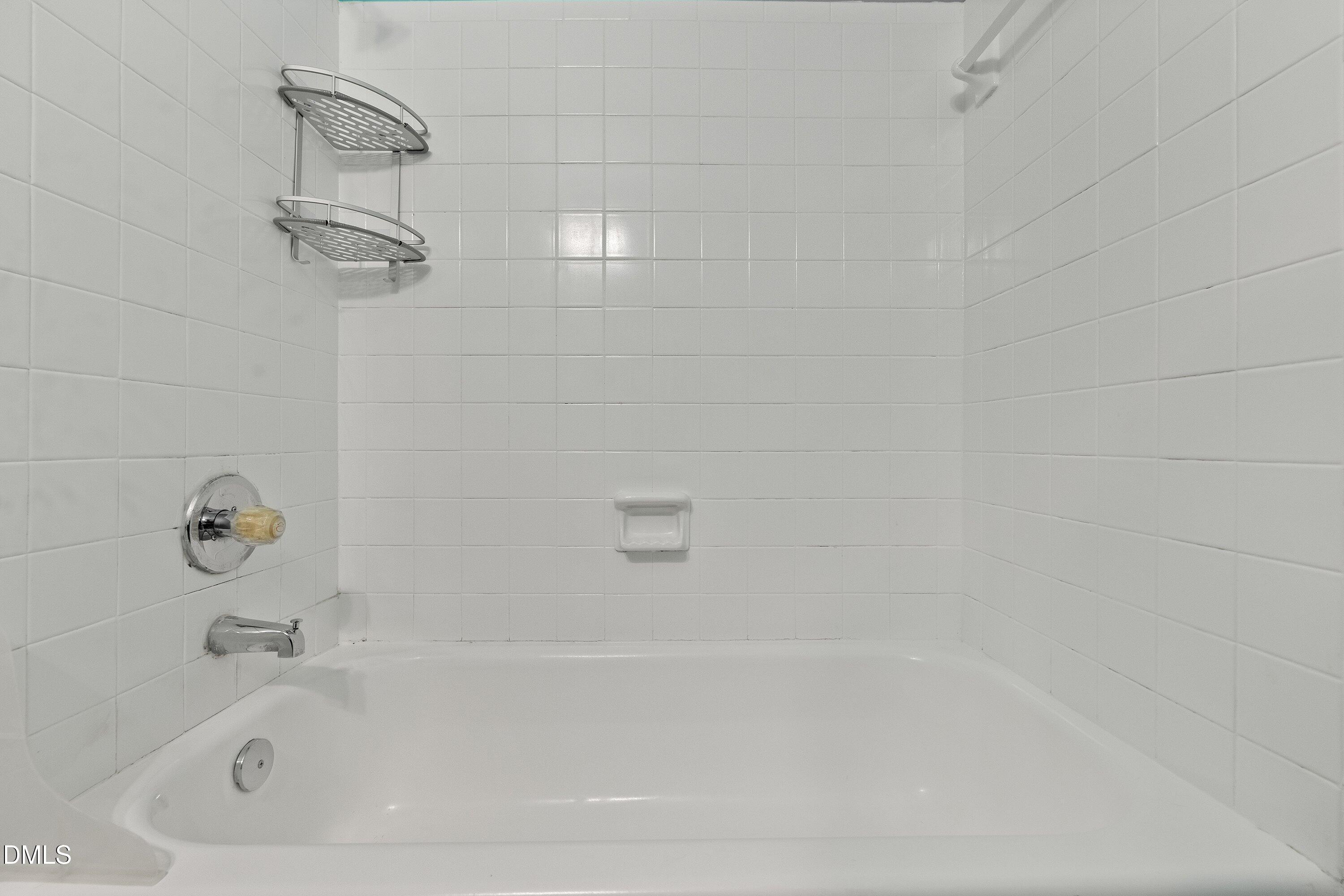 7185 Sandy Creek Drive Property Photo 25