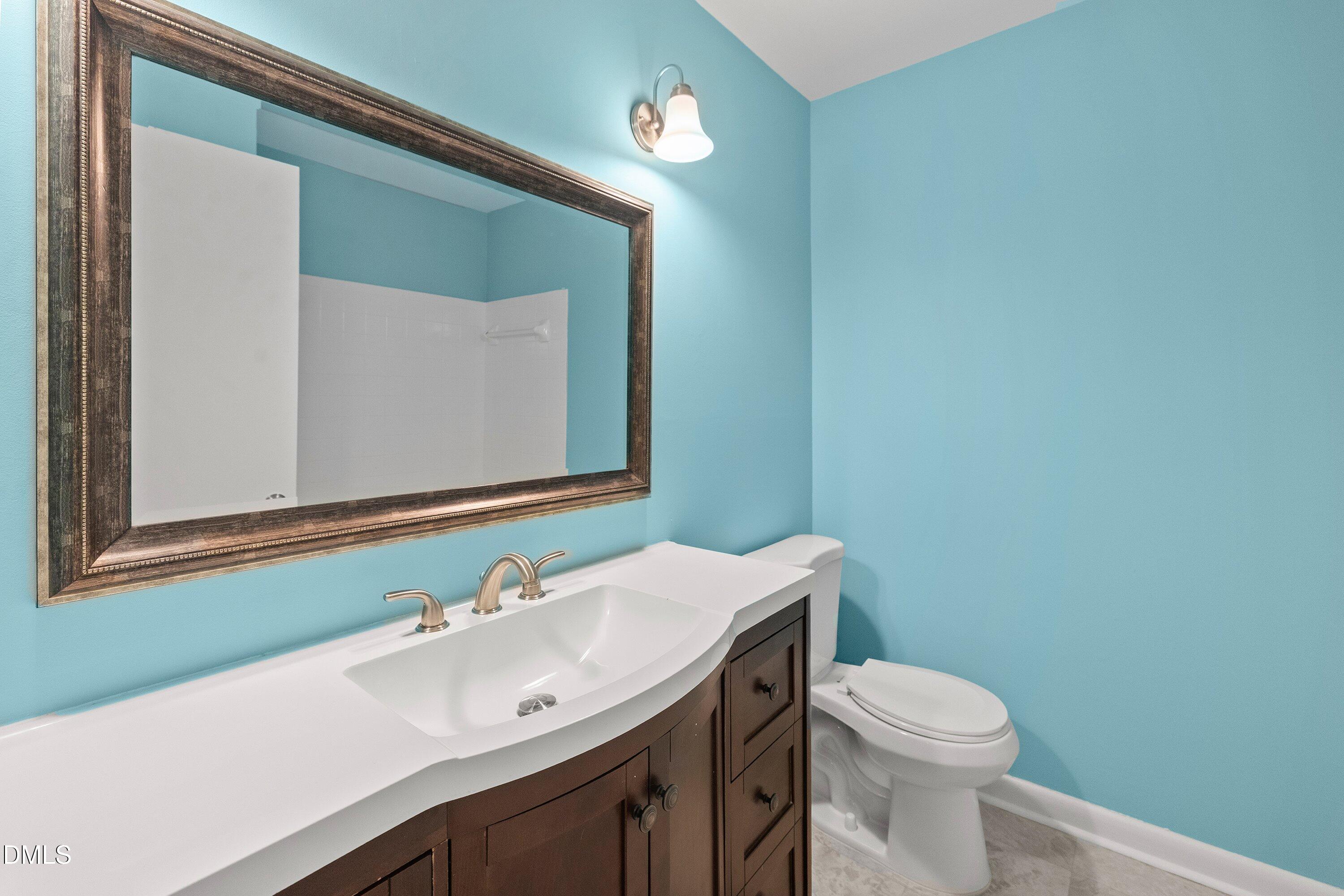 7185 Sandy Creek Drive Property Photo 30