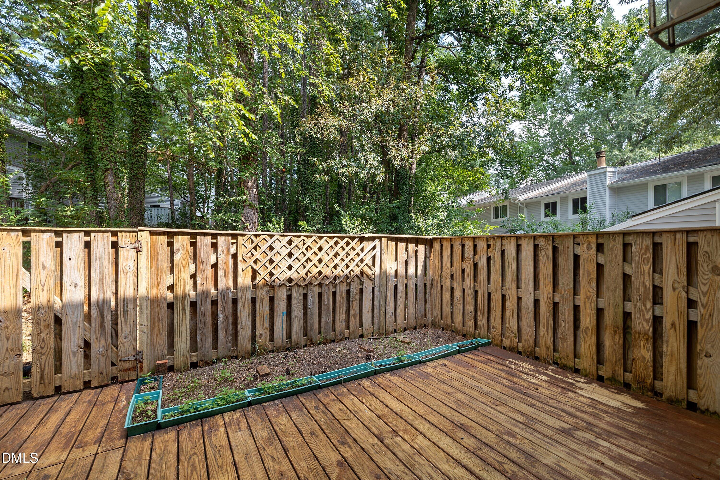 7185 Sandy Creek Drive Property Photo 31