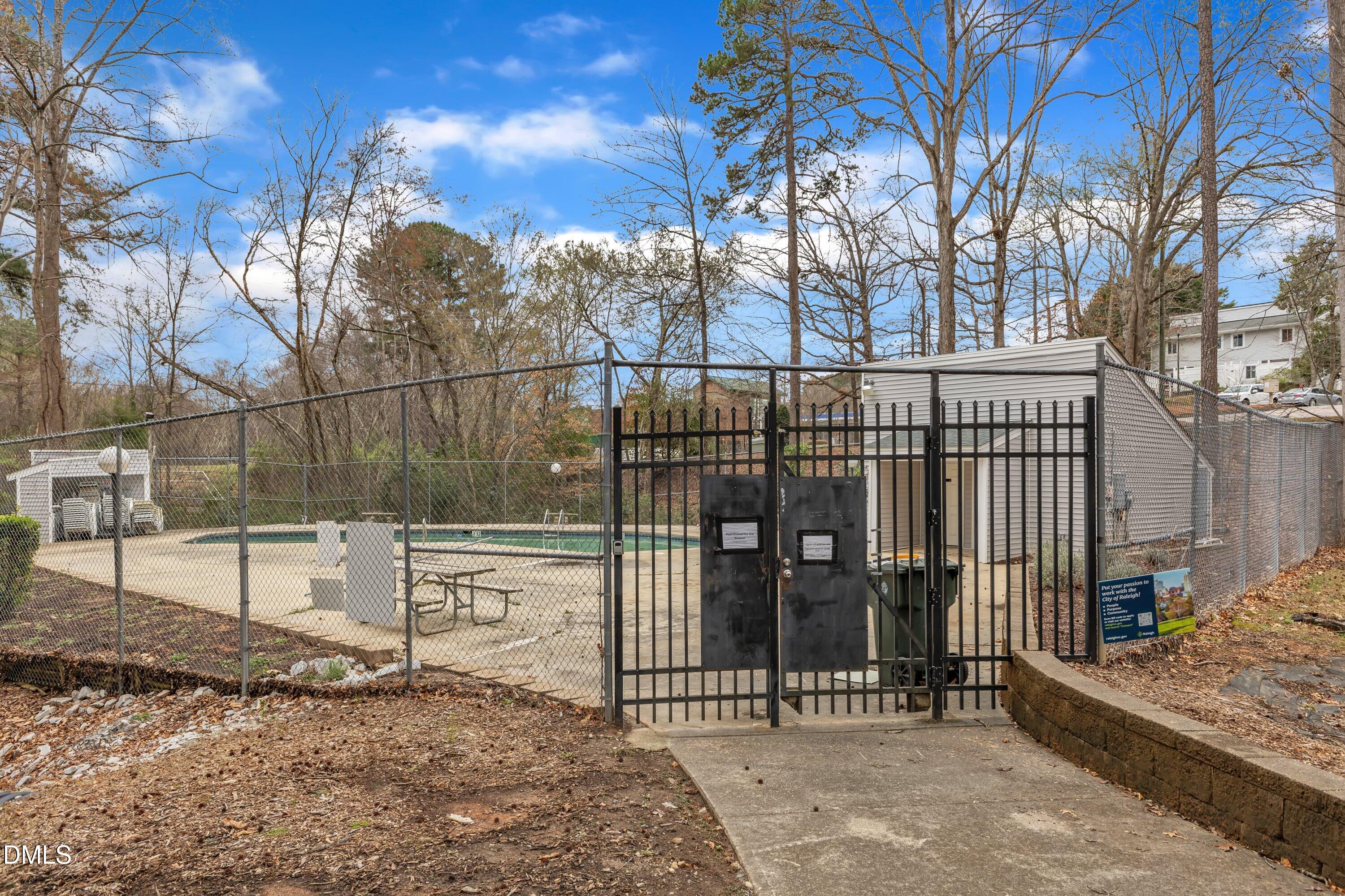 7185 Sandy Creek Drive Property Photo 36