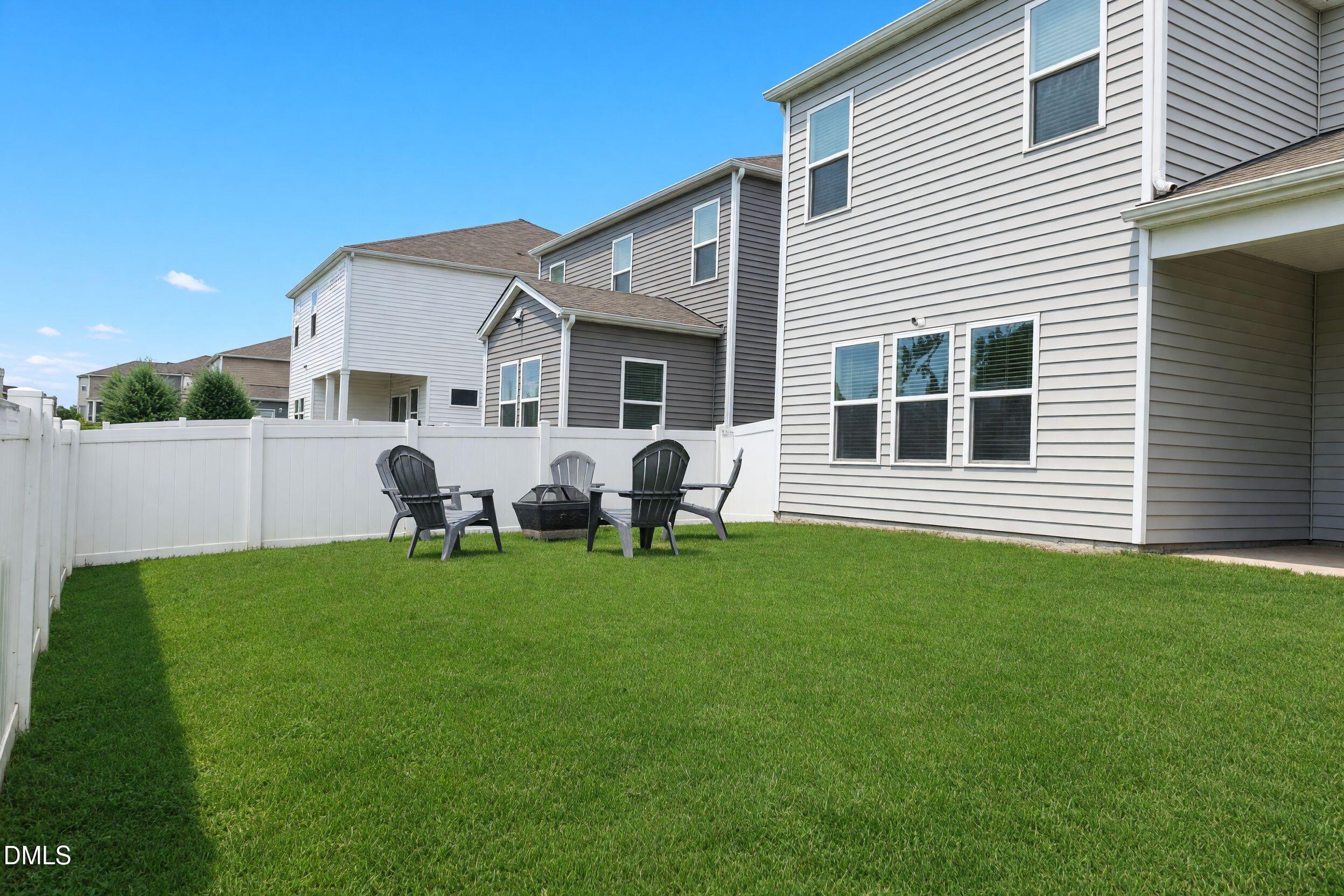 10 Sweet Olive Street Property Photo 12