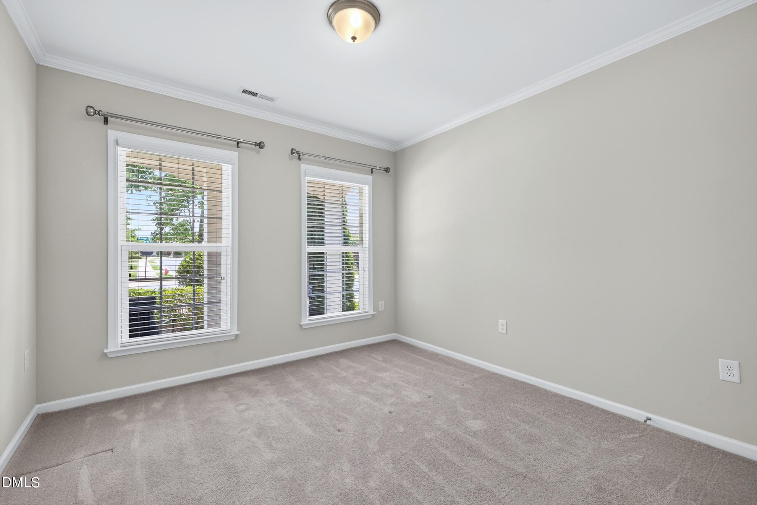 2414 Bloomsbury Manor Drive Property Photo 28