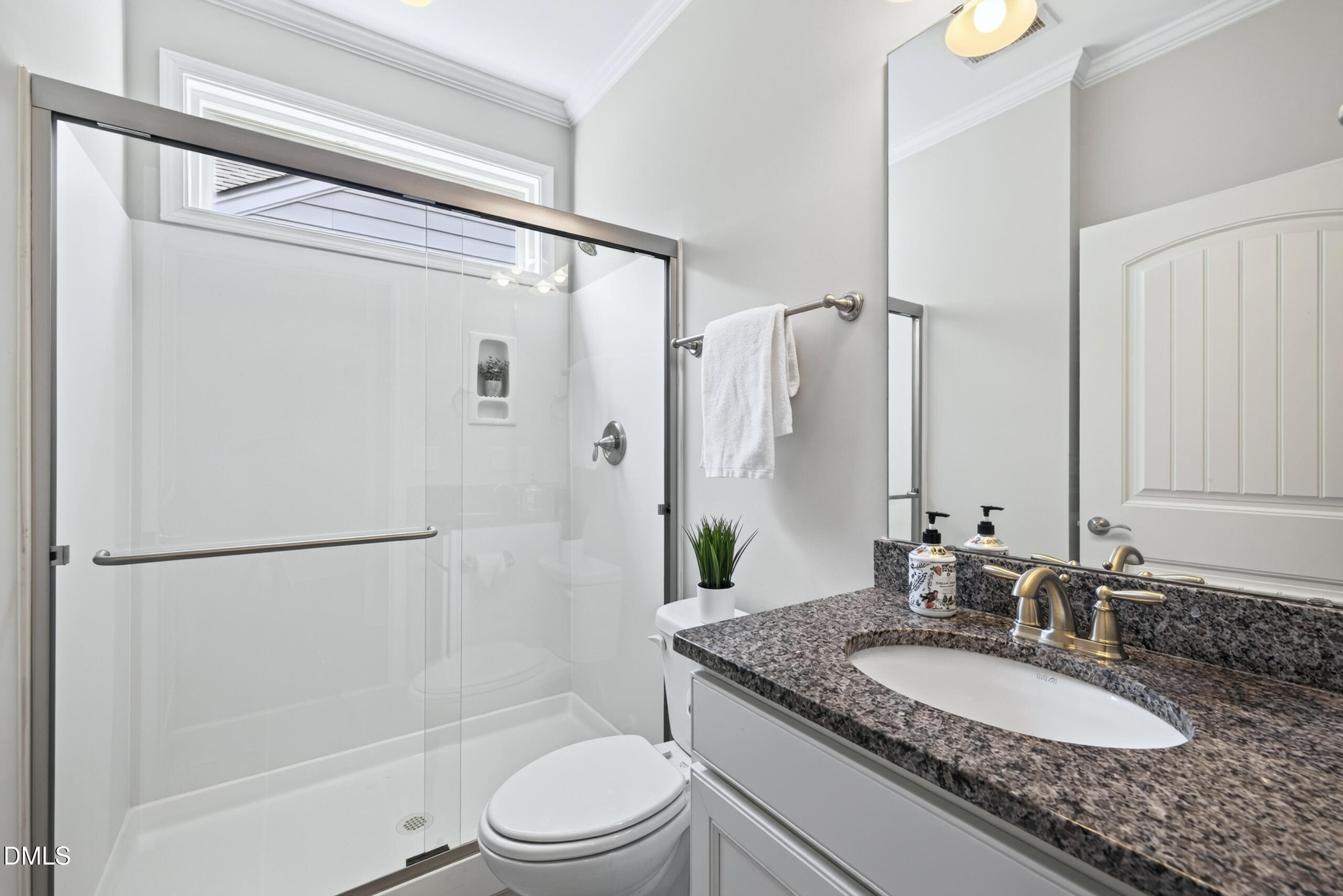 2414 Bloomsbury Manor Drive Property Photo 31