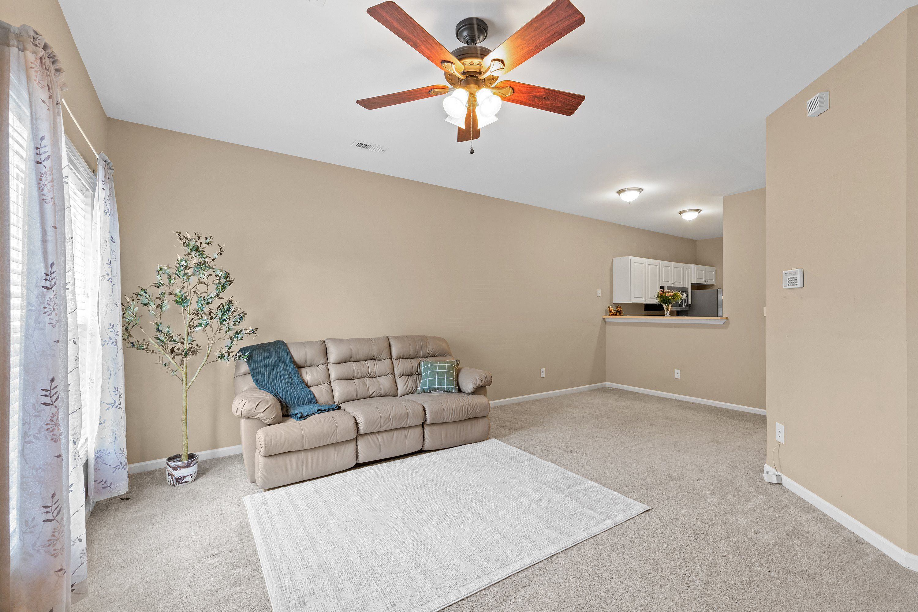 43 Cheltenham Drive Property Photo 3