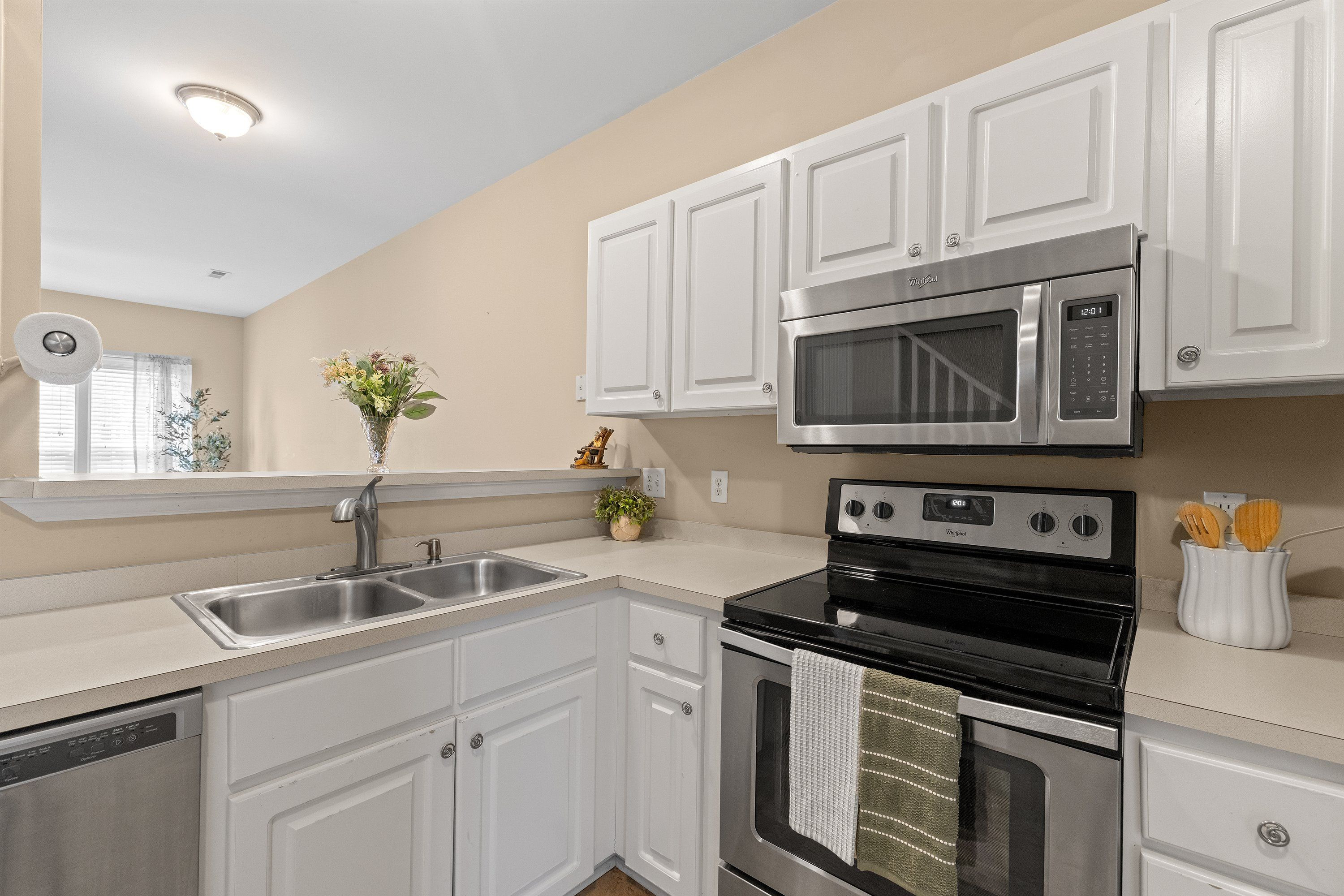 43 Cheltenham Drive Property Photo 12