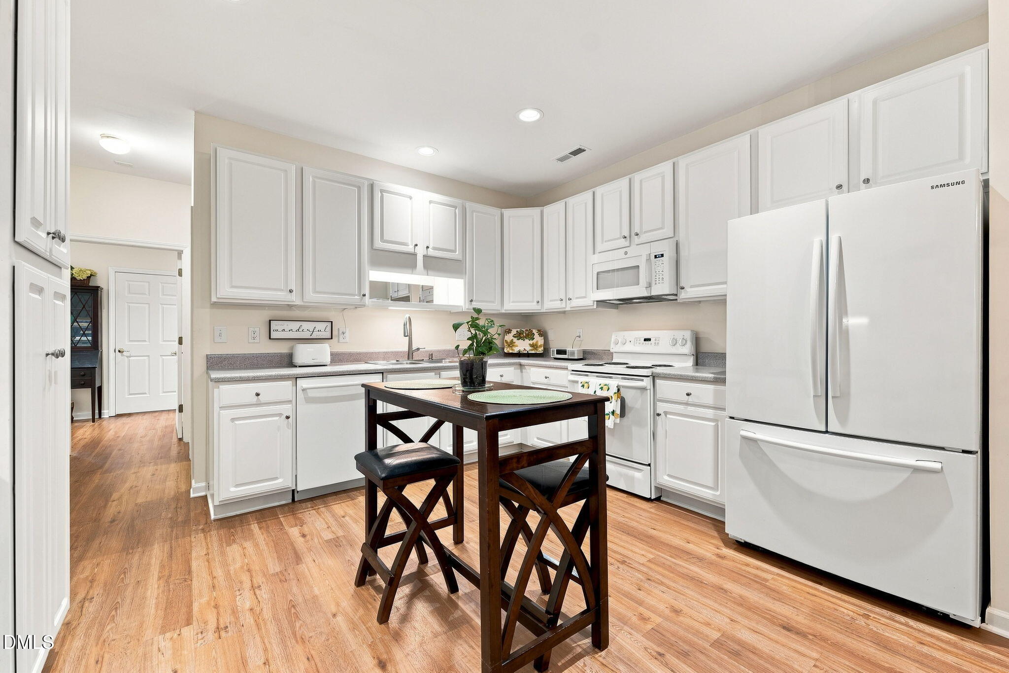 1006 Gretchen Lane C Property Photo 11