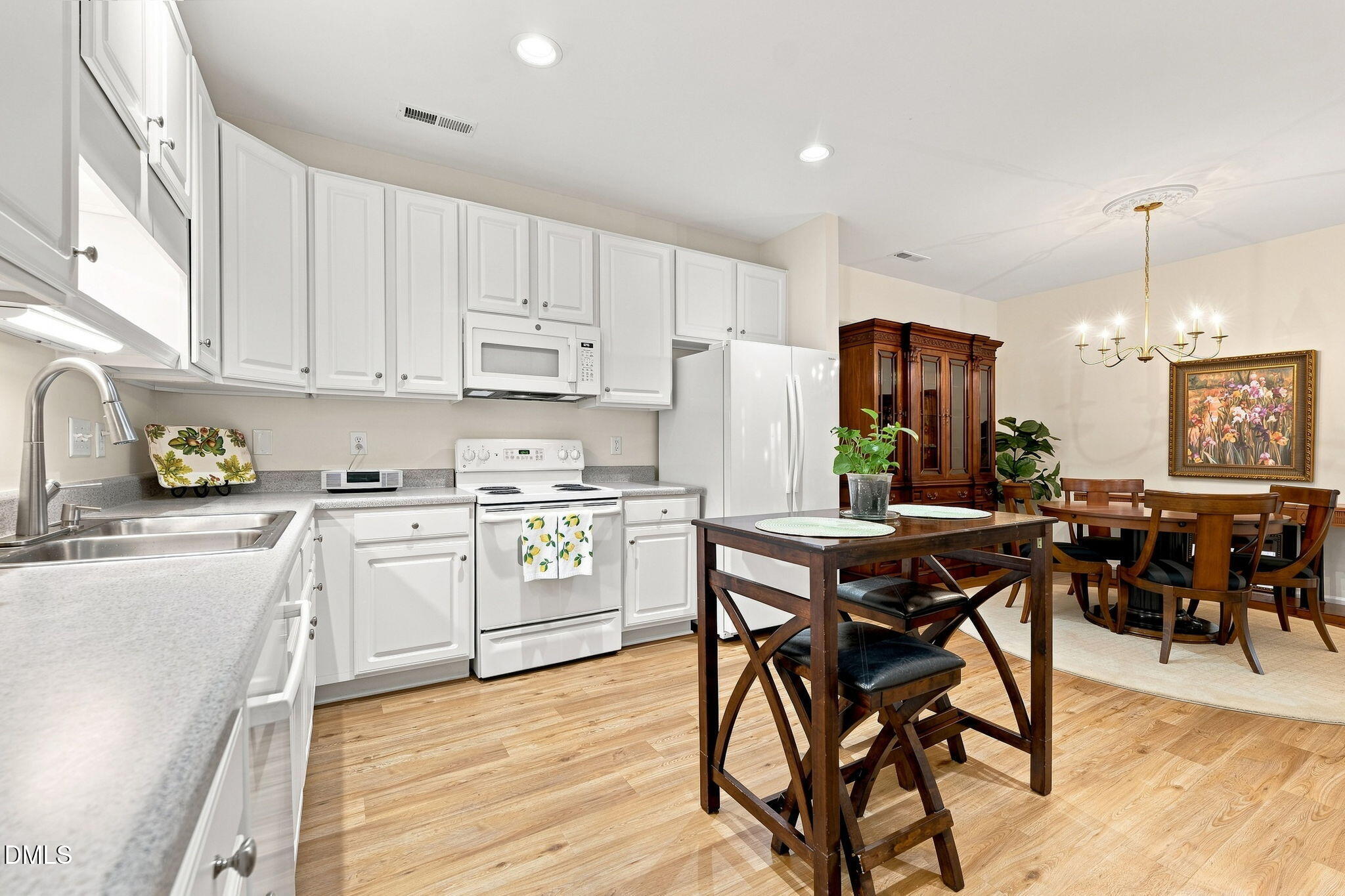 1006 Gretchen Lane C Property Photo 12