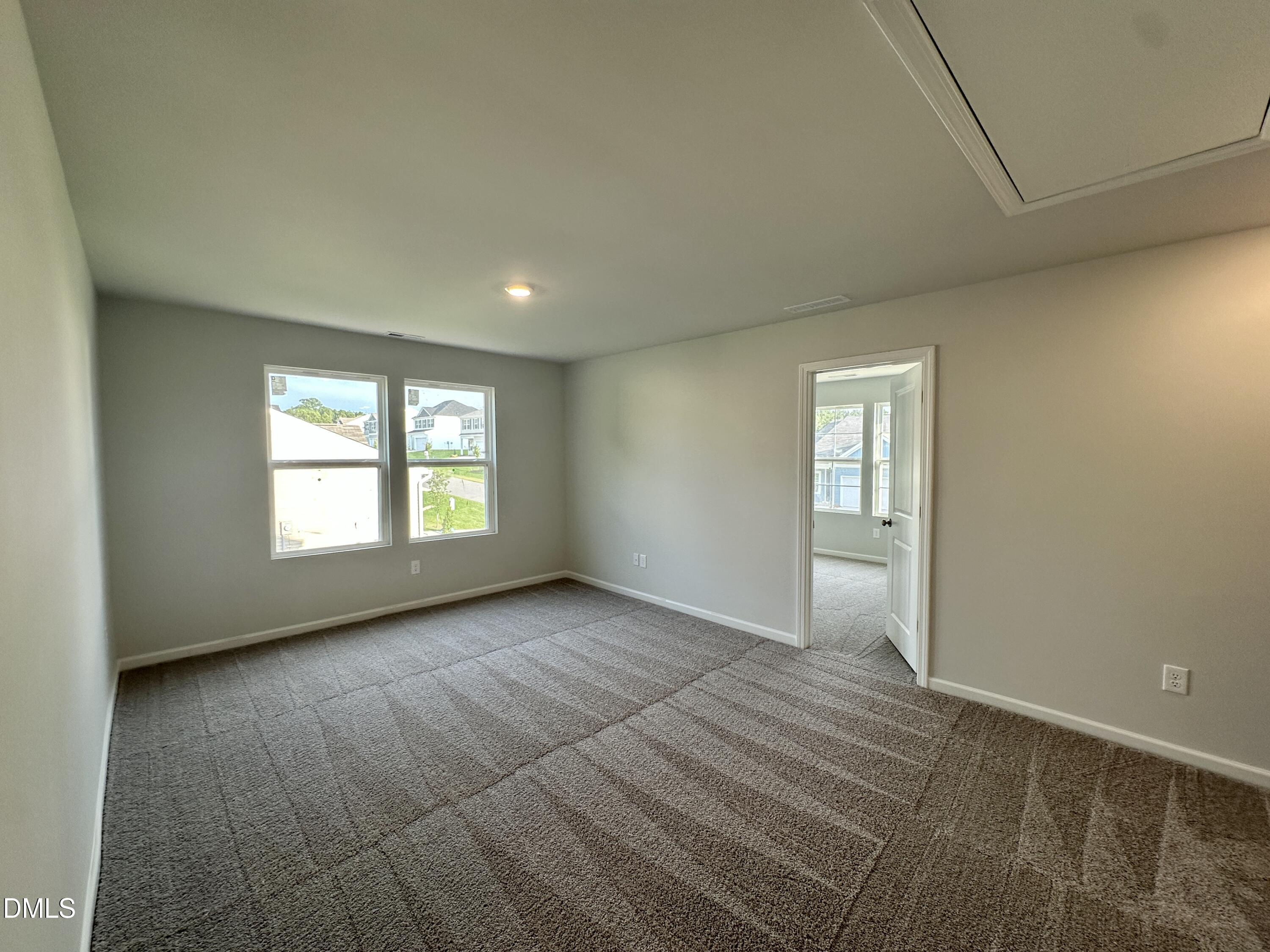220 Buckthorn Drive Property Photo 11