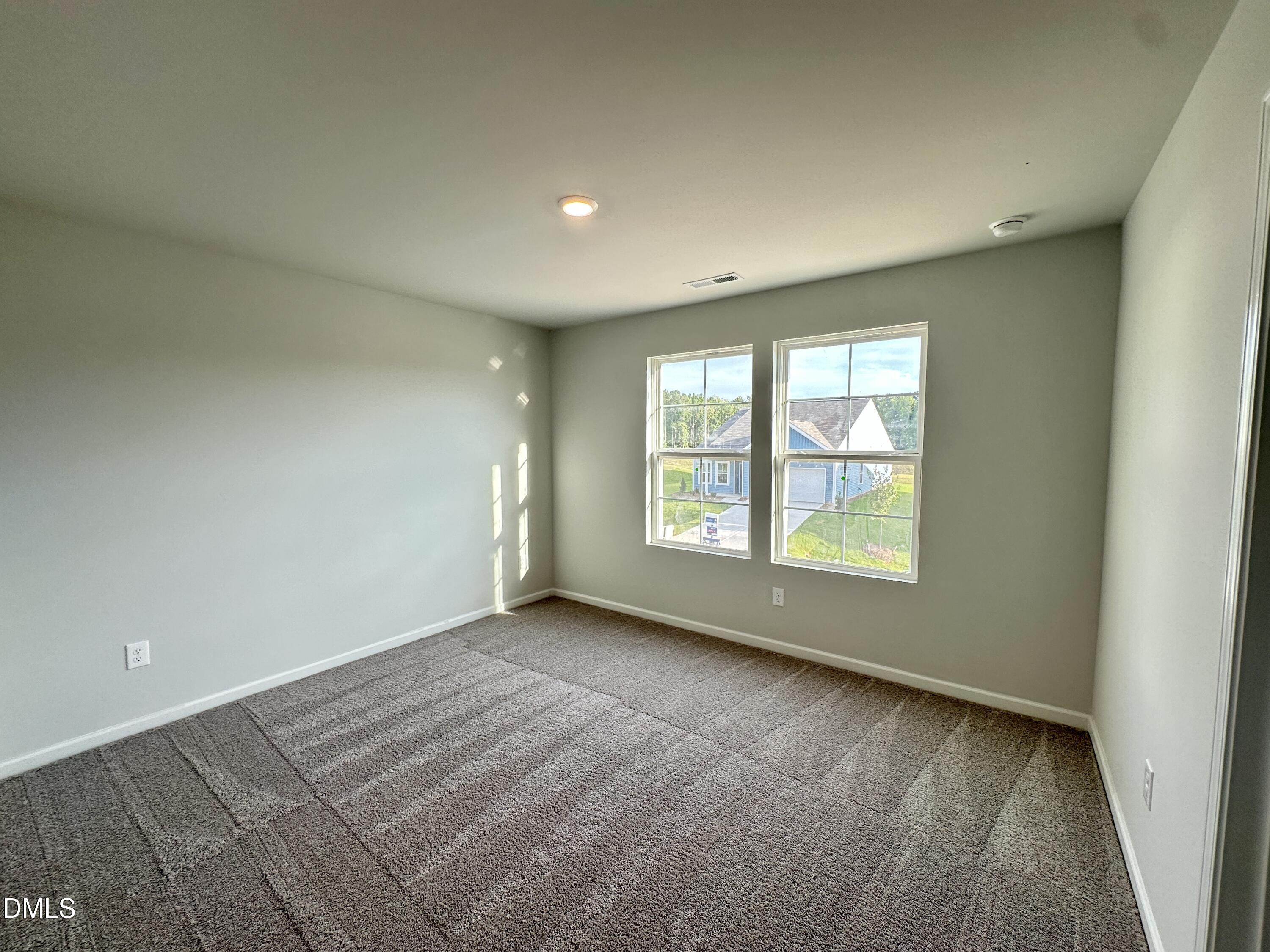 220 Buckthorn Drive Property Photo 12