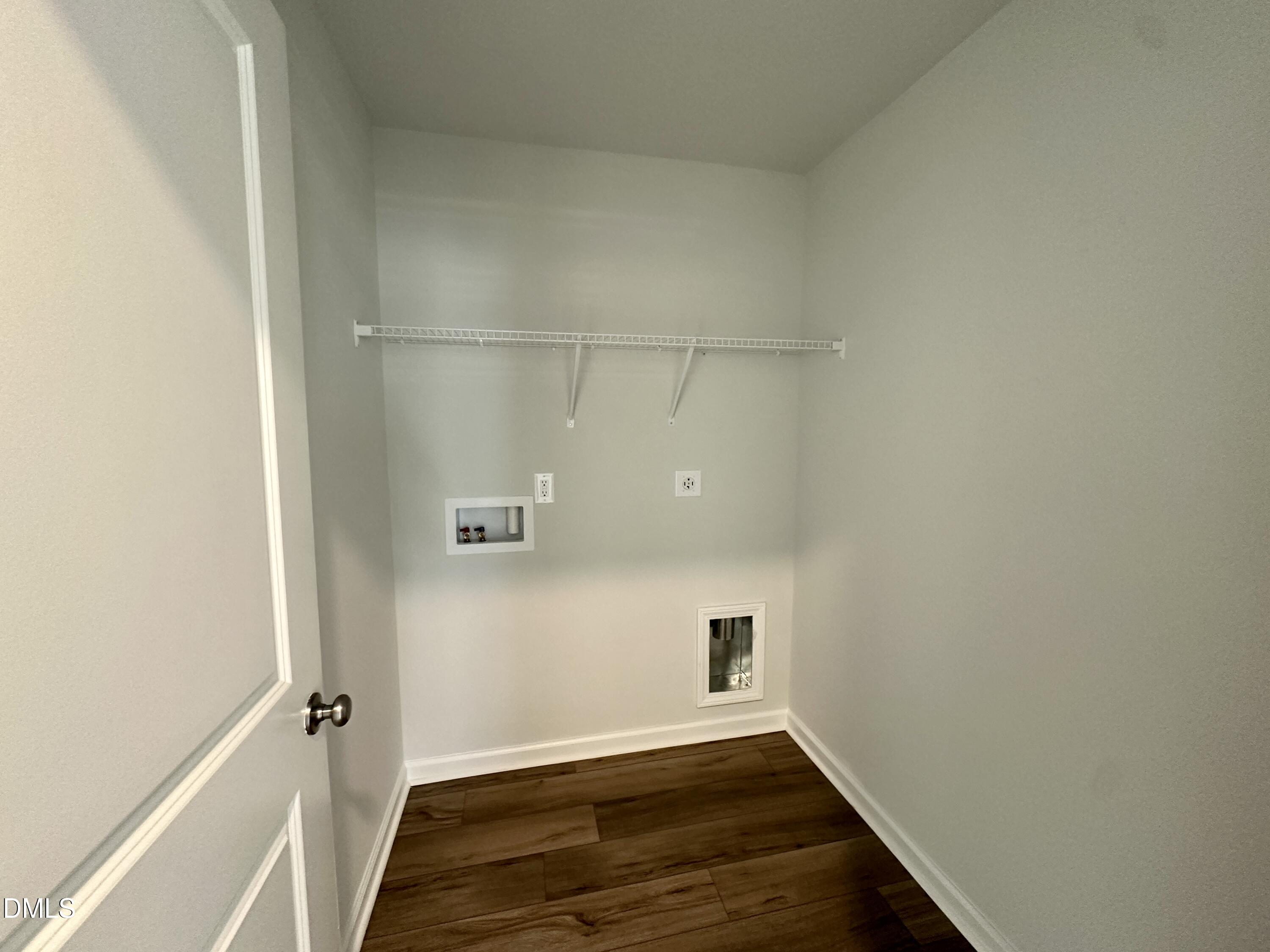 220 Buckthorn Drive Property Photo 16