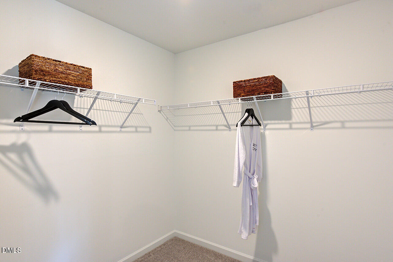 170 Hank Way Property Photo 28