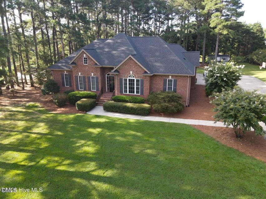 104 Arrowhead Court Property Photo 8