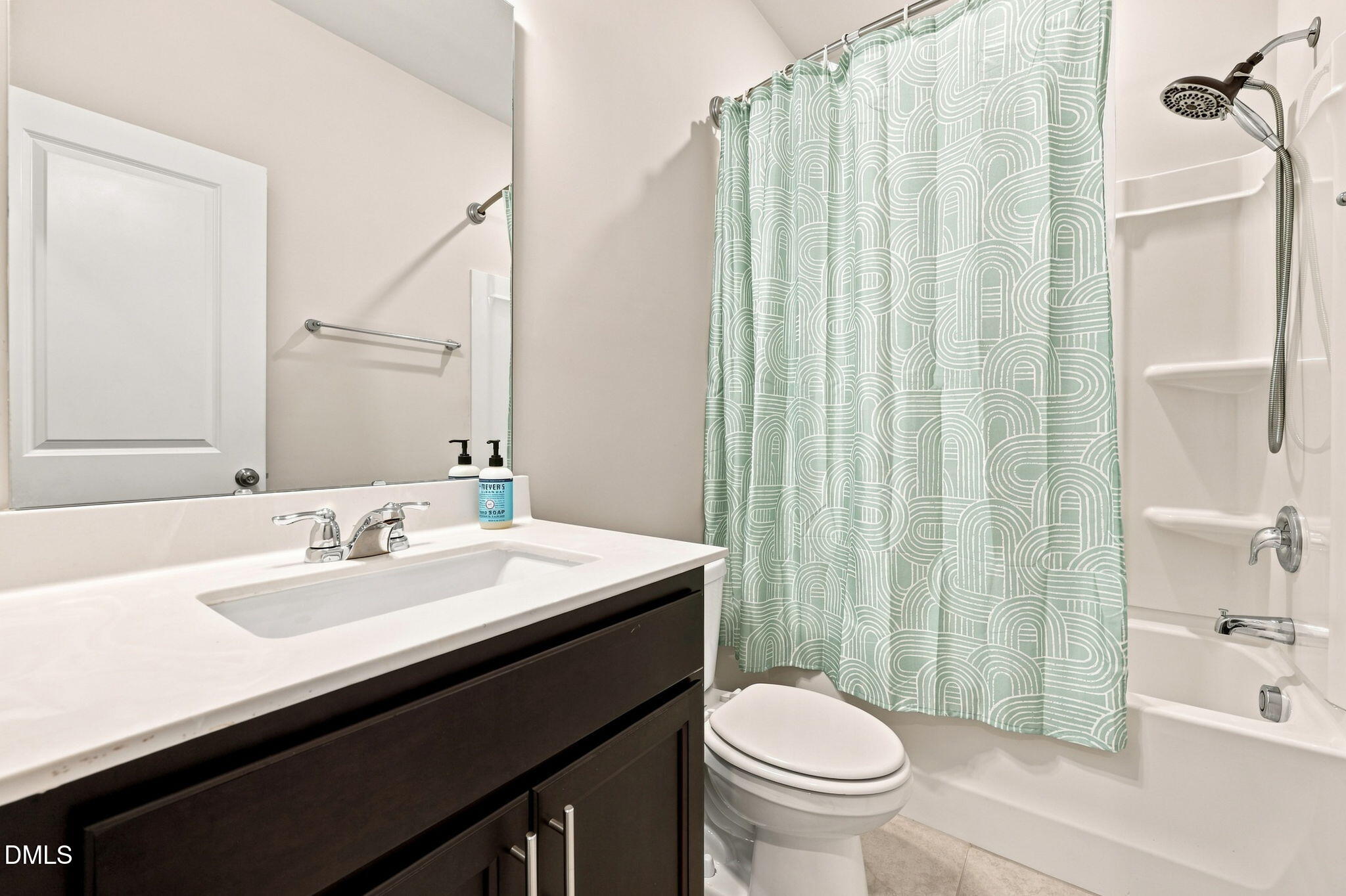 638 Gimari Drive Property Photo 17