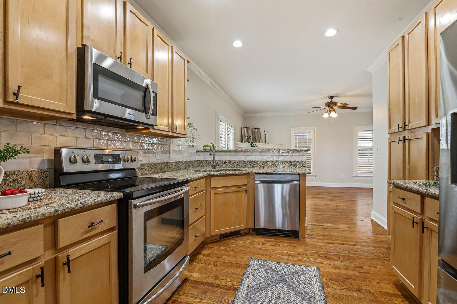 470 Magdala Place Property Photo 6