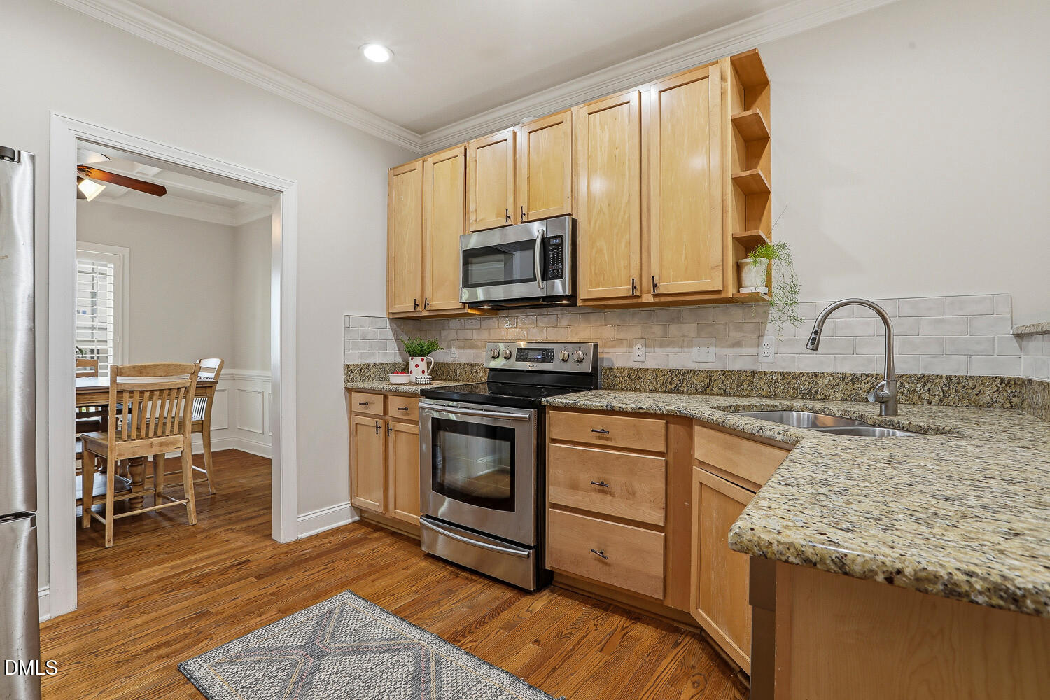 470 Magdala Place Property Photo 7