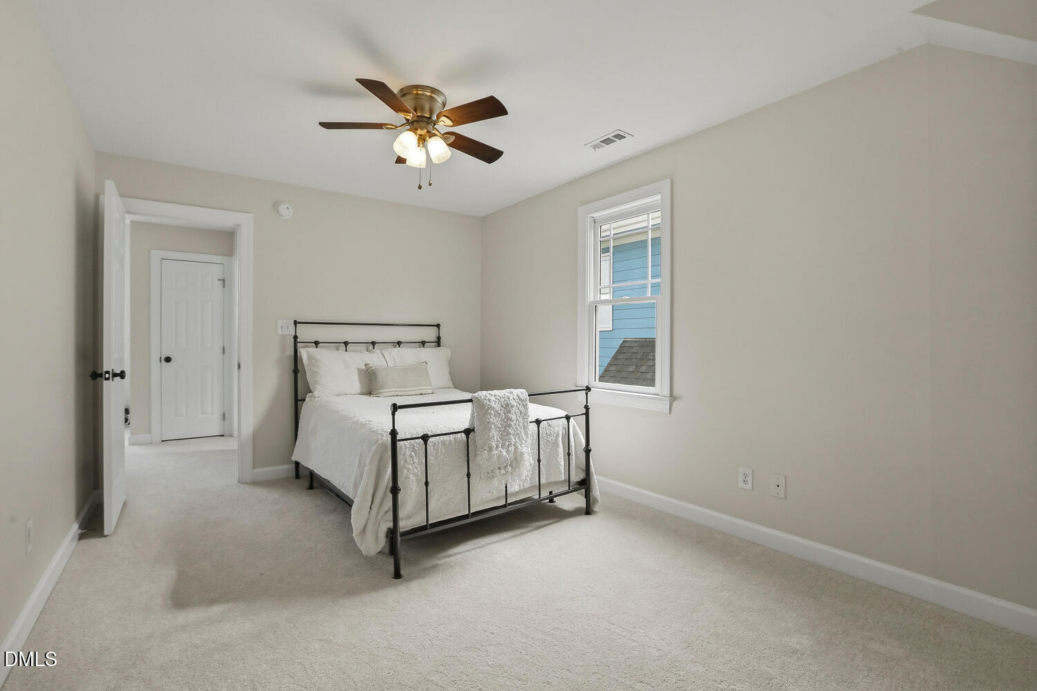 470 Magdala Place Property Photo 24