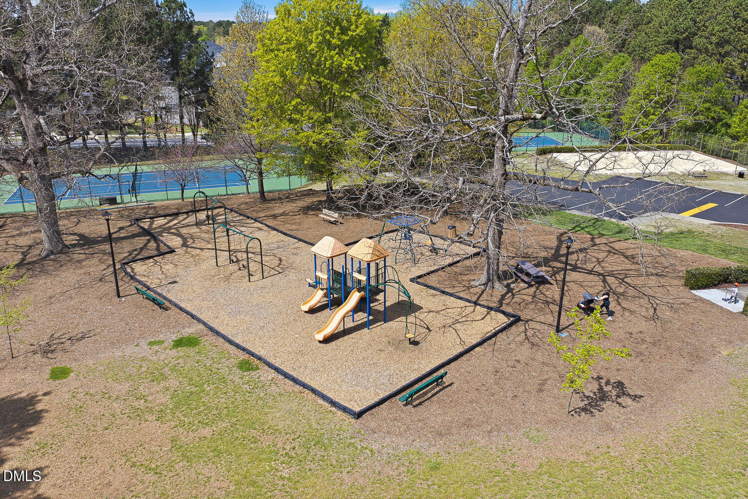 470 Magdala Place Property Photo 46
