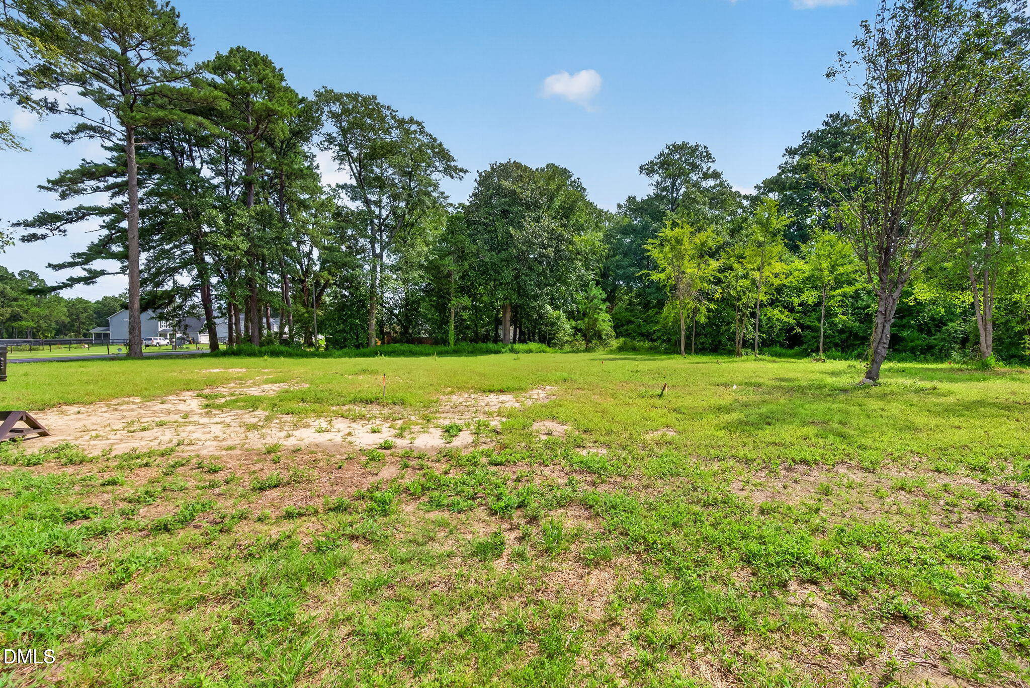 2925 Nc-210 Property Photo 1