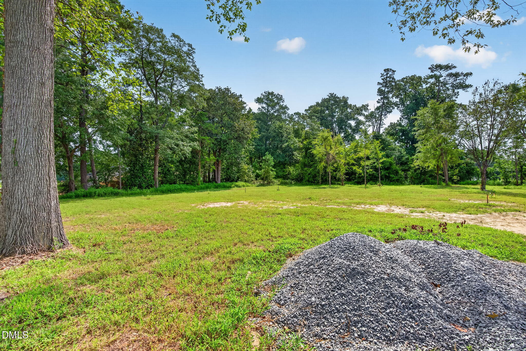 2925 Nc-210 Property Photo 2