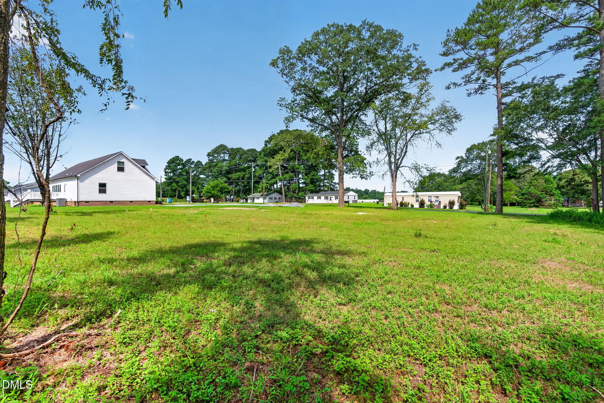 2925 Nc-210 Property Photo 5