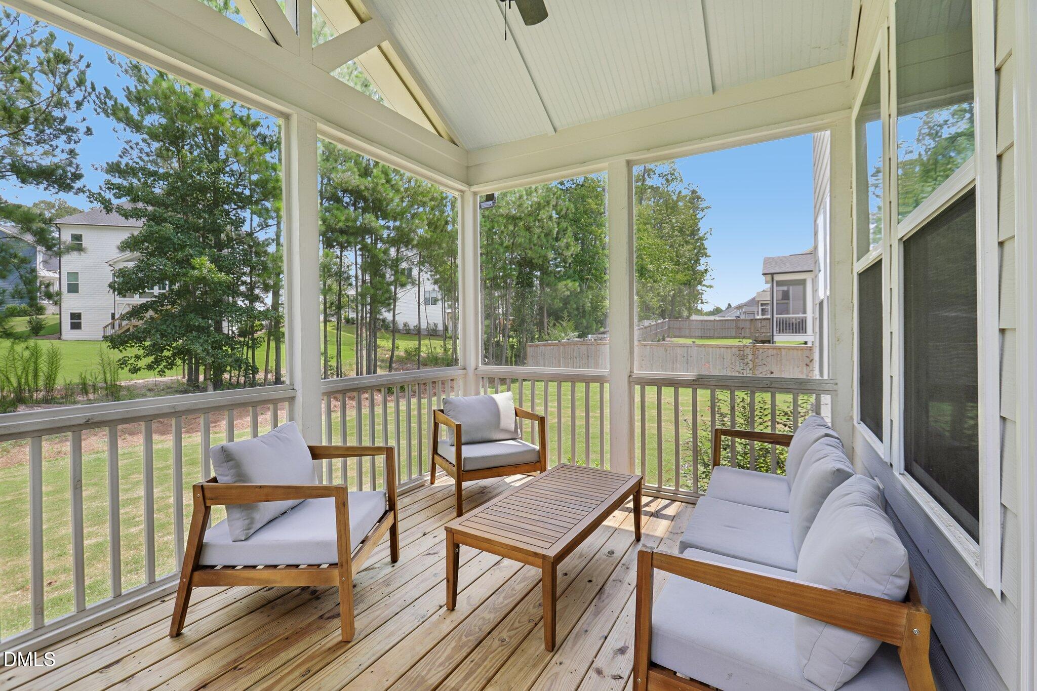 568 The Parks Drive Property Photo 30