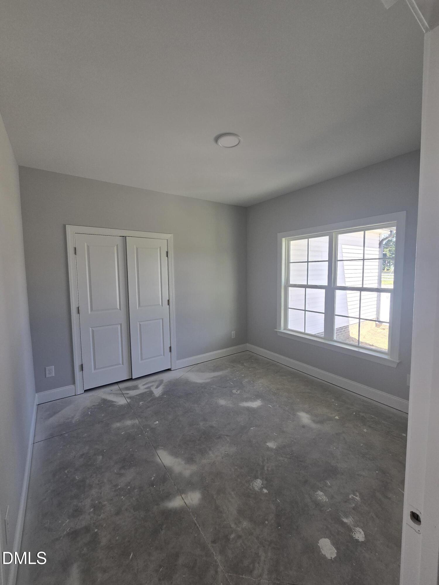 1027 N Lincoln Street Property Photo 17
