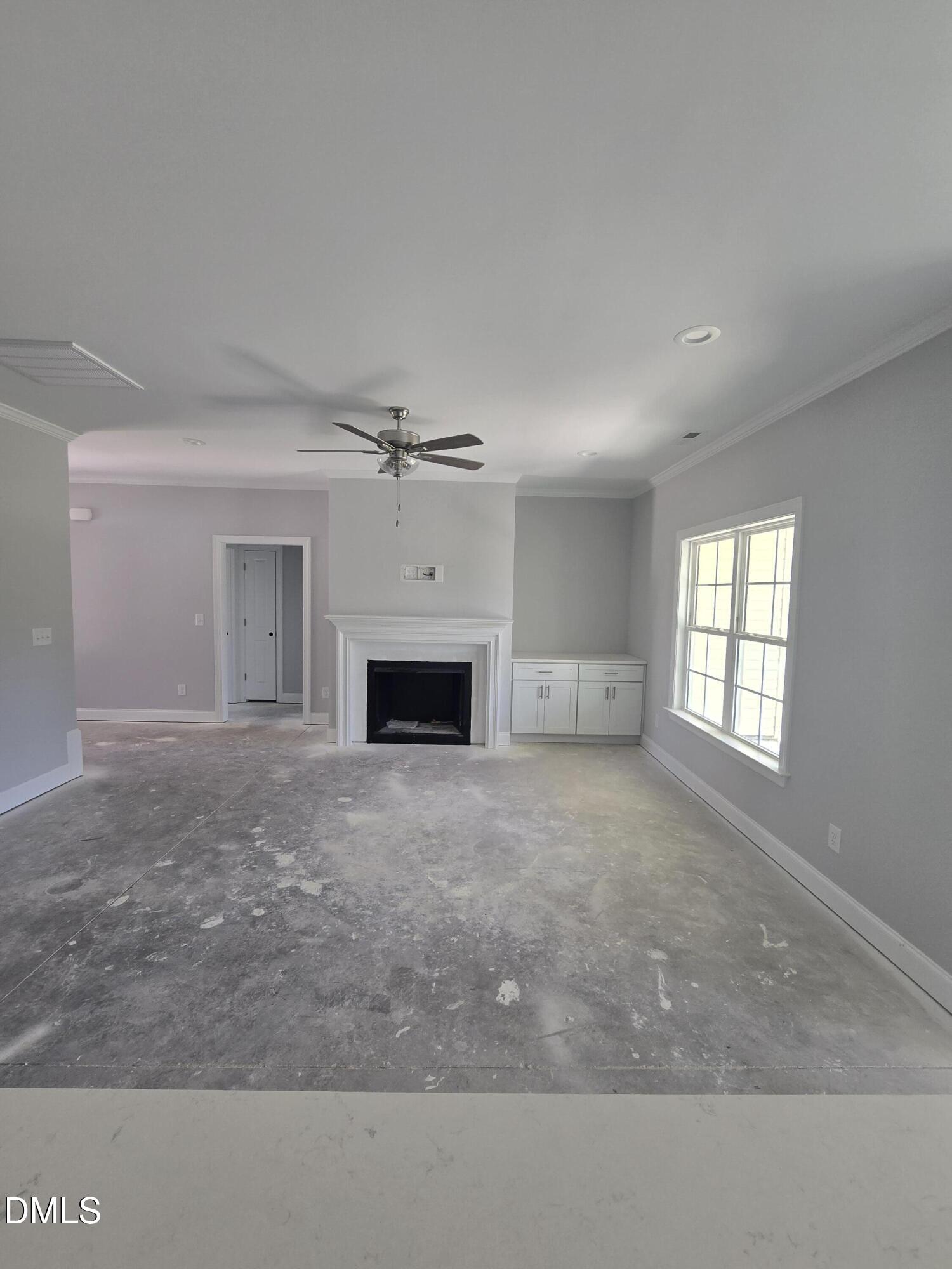 1027 N Lincoln Street Property Photo 20