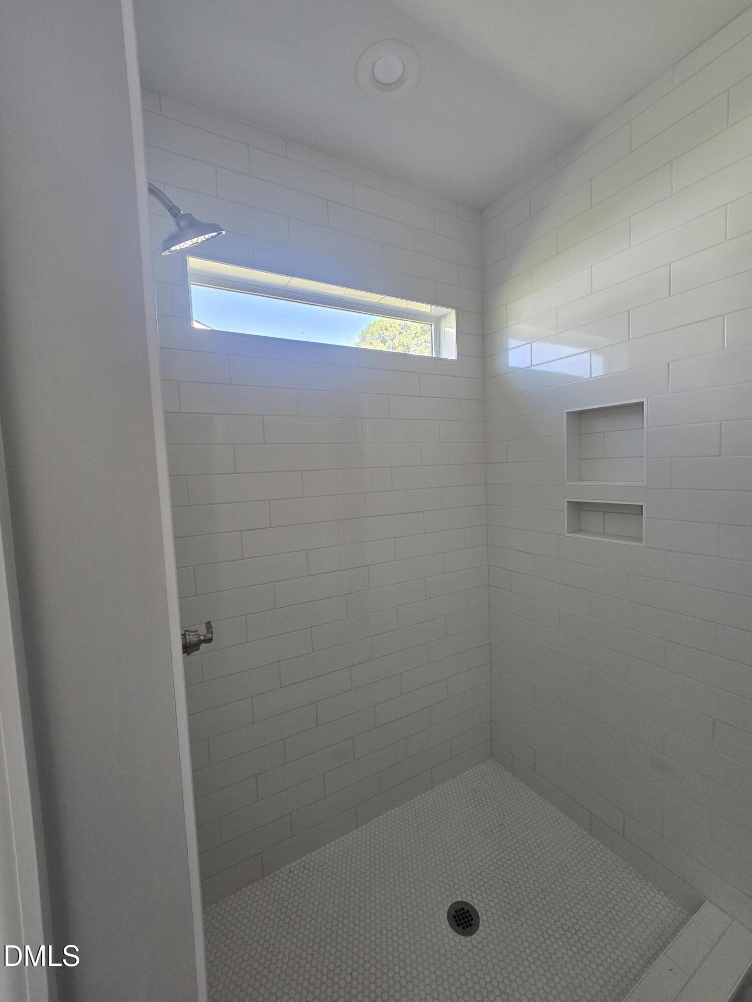 1027 N Lincoln Street Property Photo 22