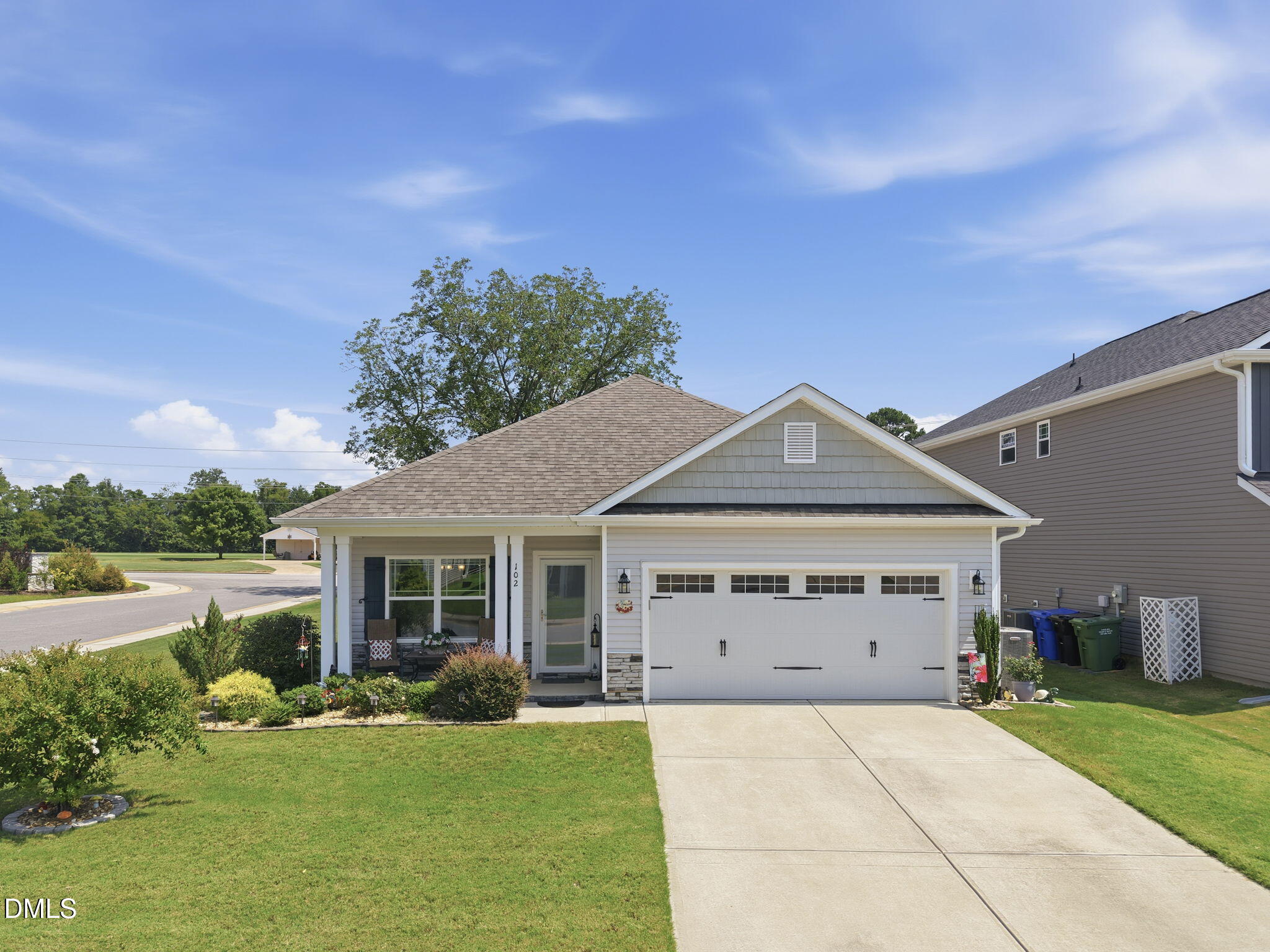 102 Boomer Street Property Photo 1