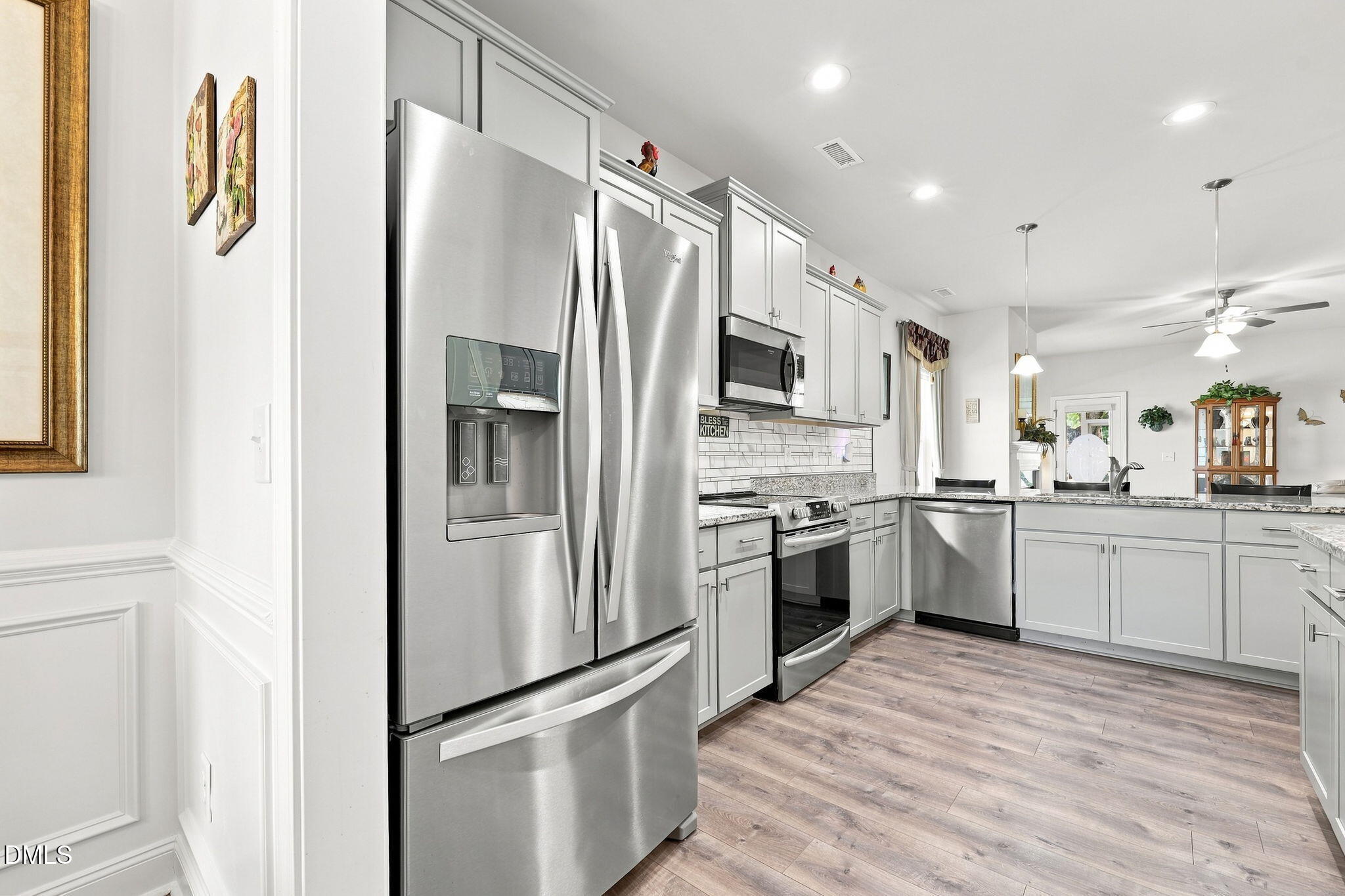 102 Boomer Street Property Photo 5
