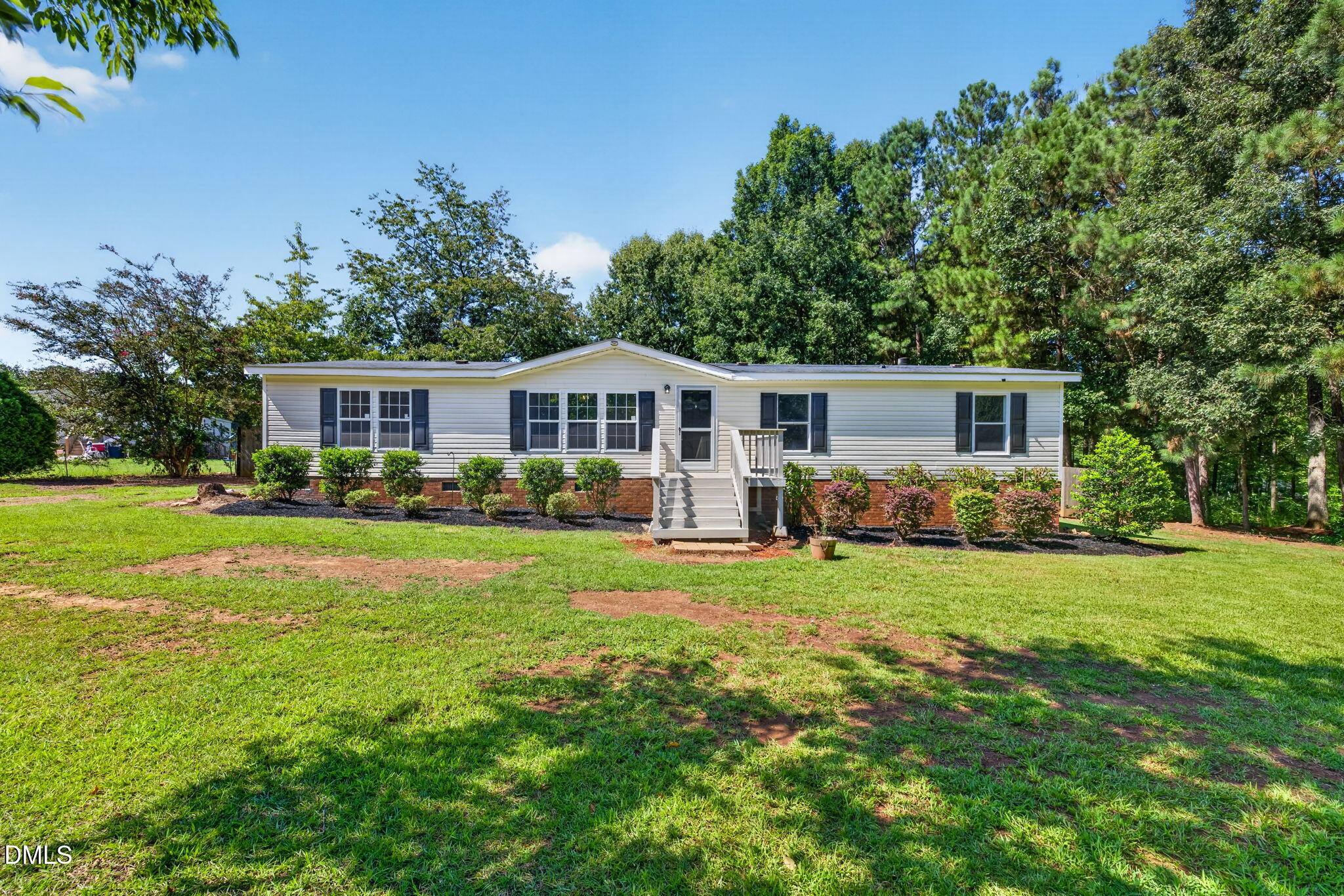 411 Falcon Run Property Photo 4