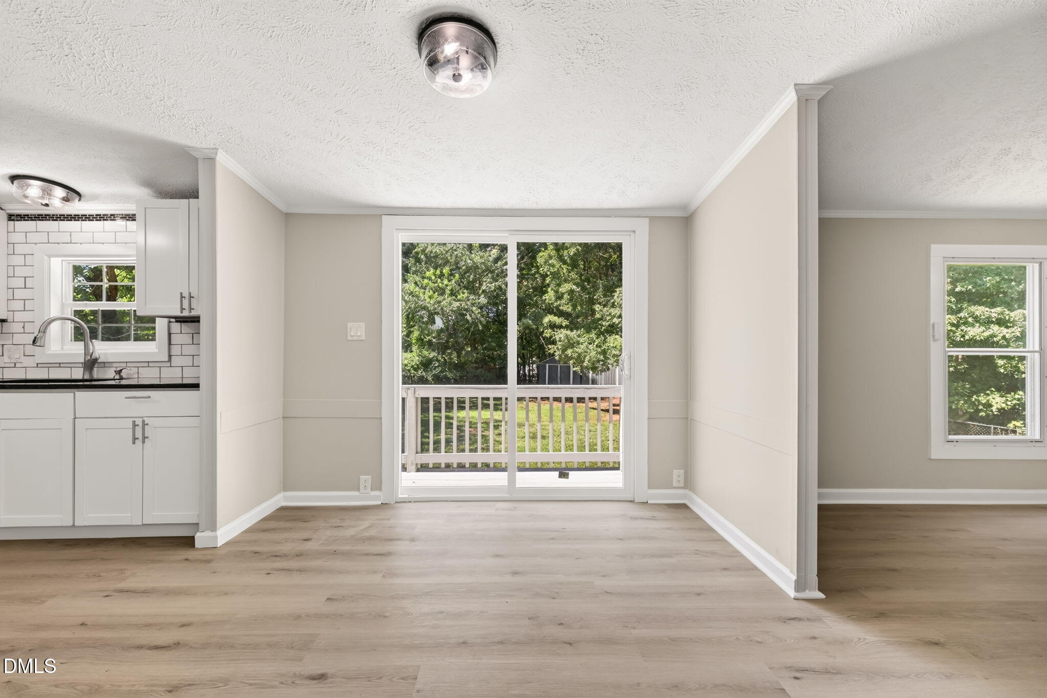411 Falcon Run Property Photo 31