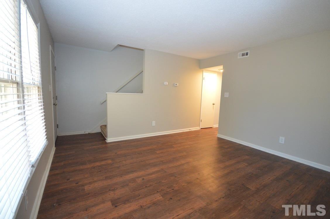 1208 Carlton Avenue Property Photo 7