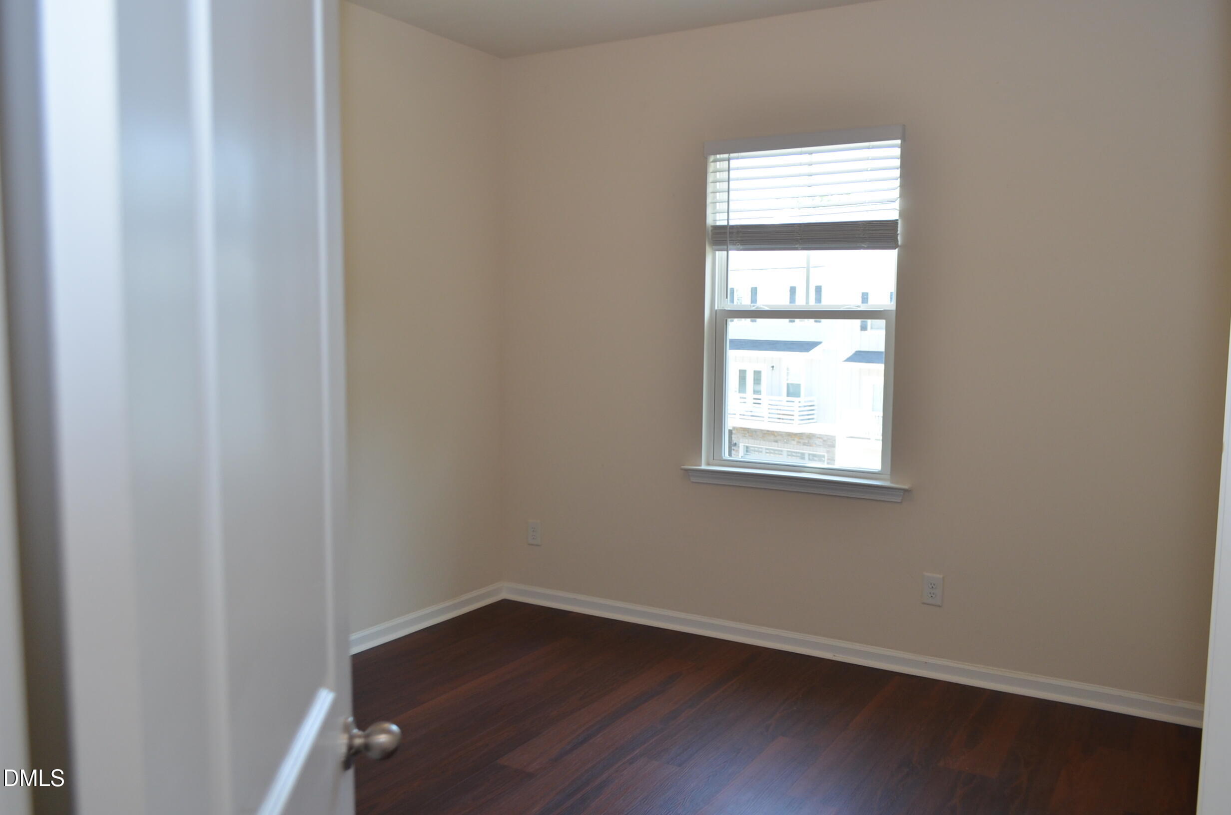 1124 Finch Court Property Photo 45