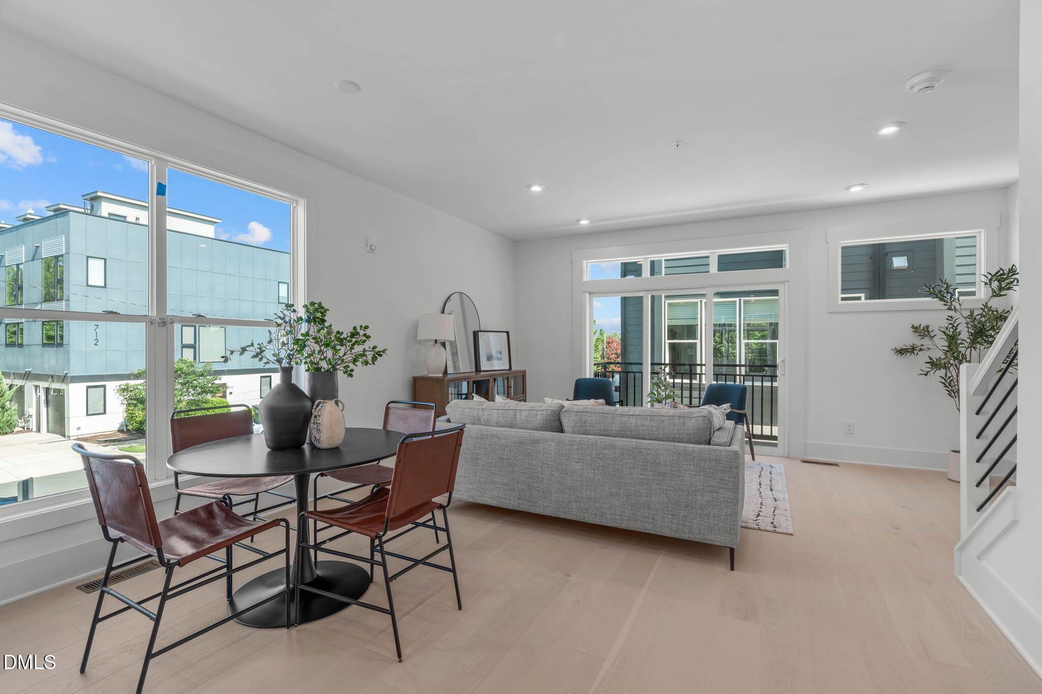 10 Seawell Avenue 101 Property Photo 11
