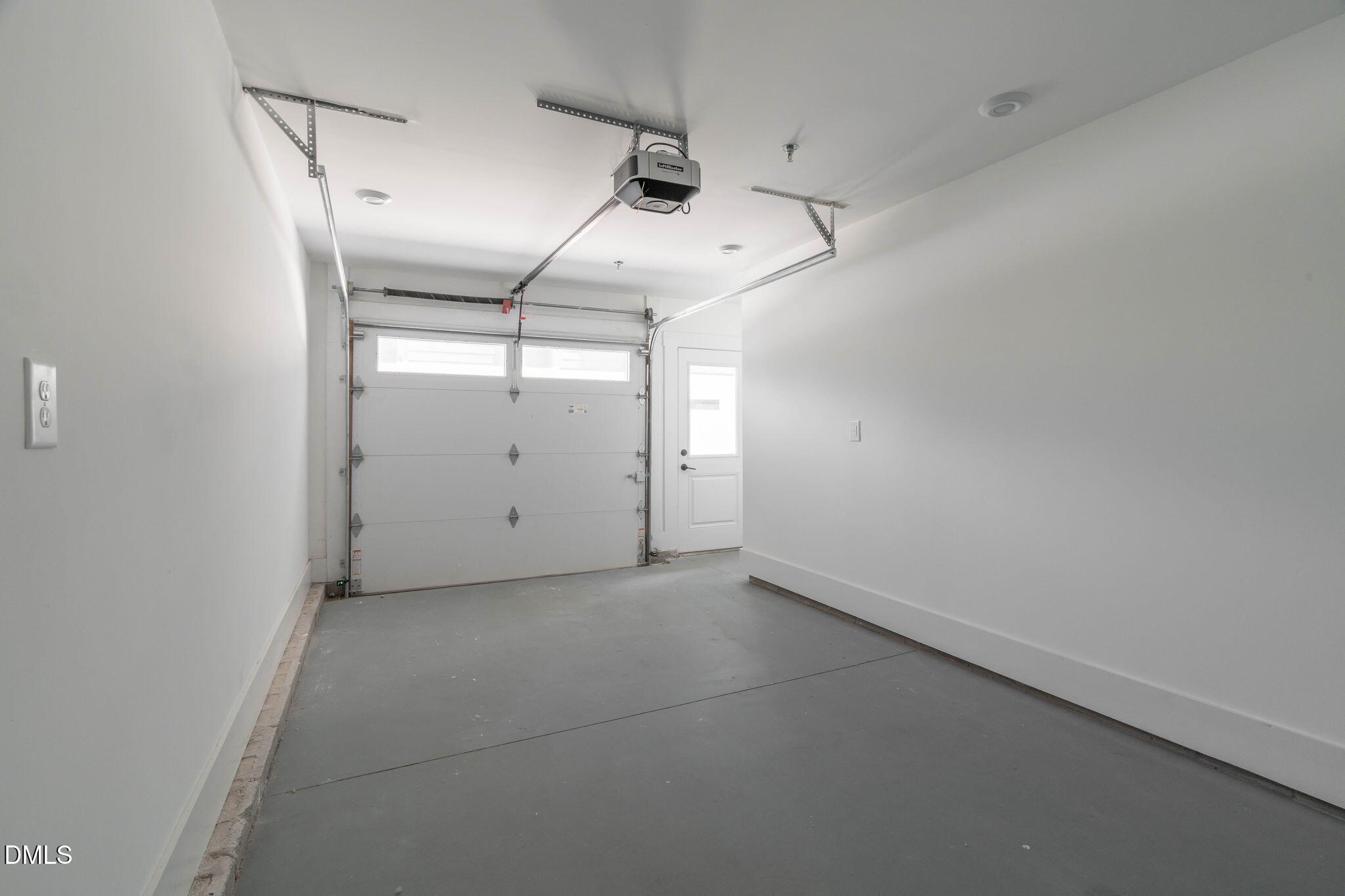 10 Seawell Avenue 101 Property Photo 34