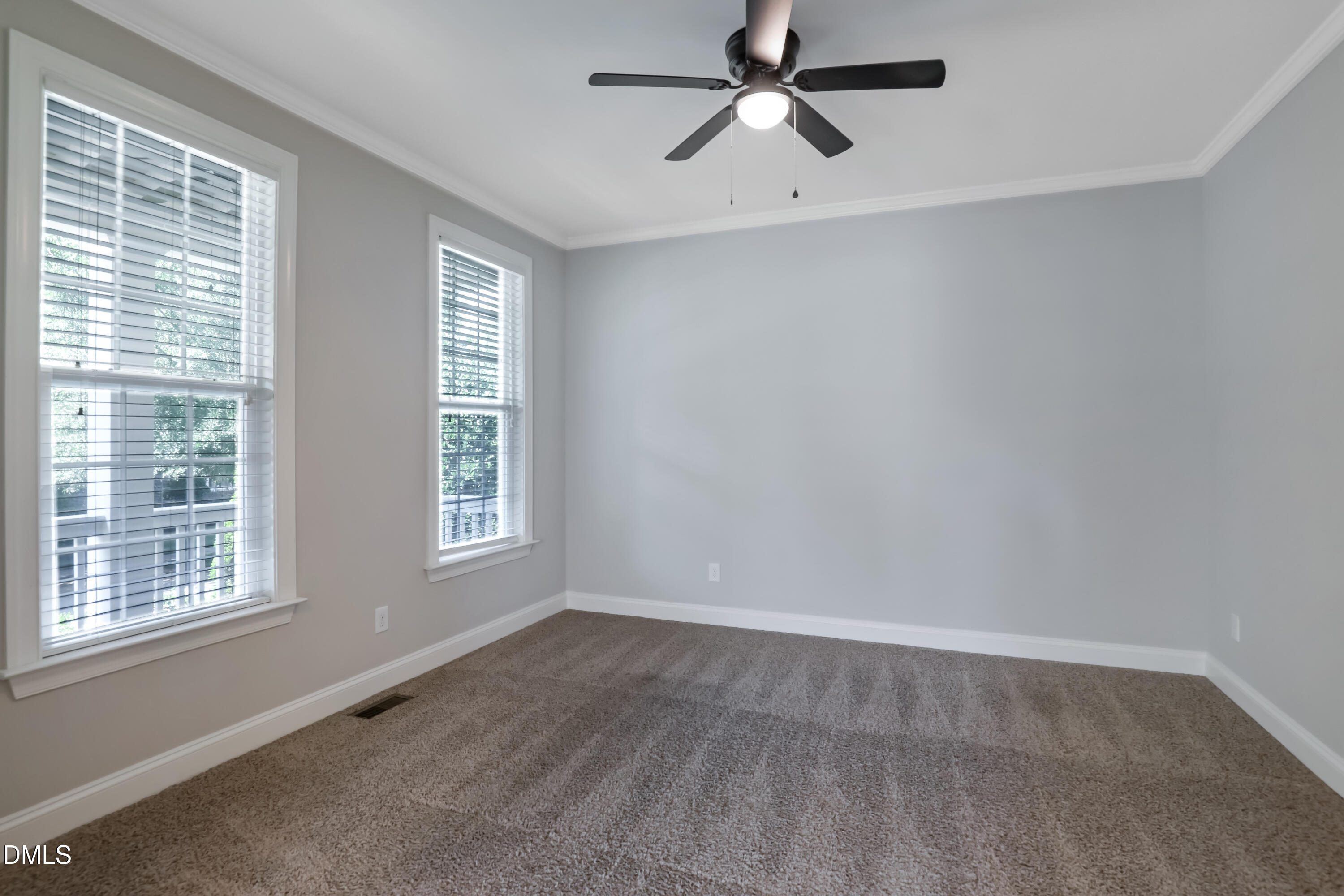 513 Morning Oaks Drive Property Photo 10