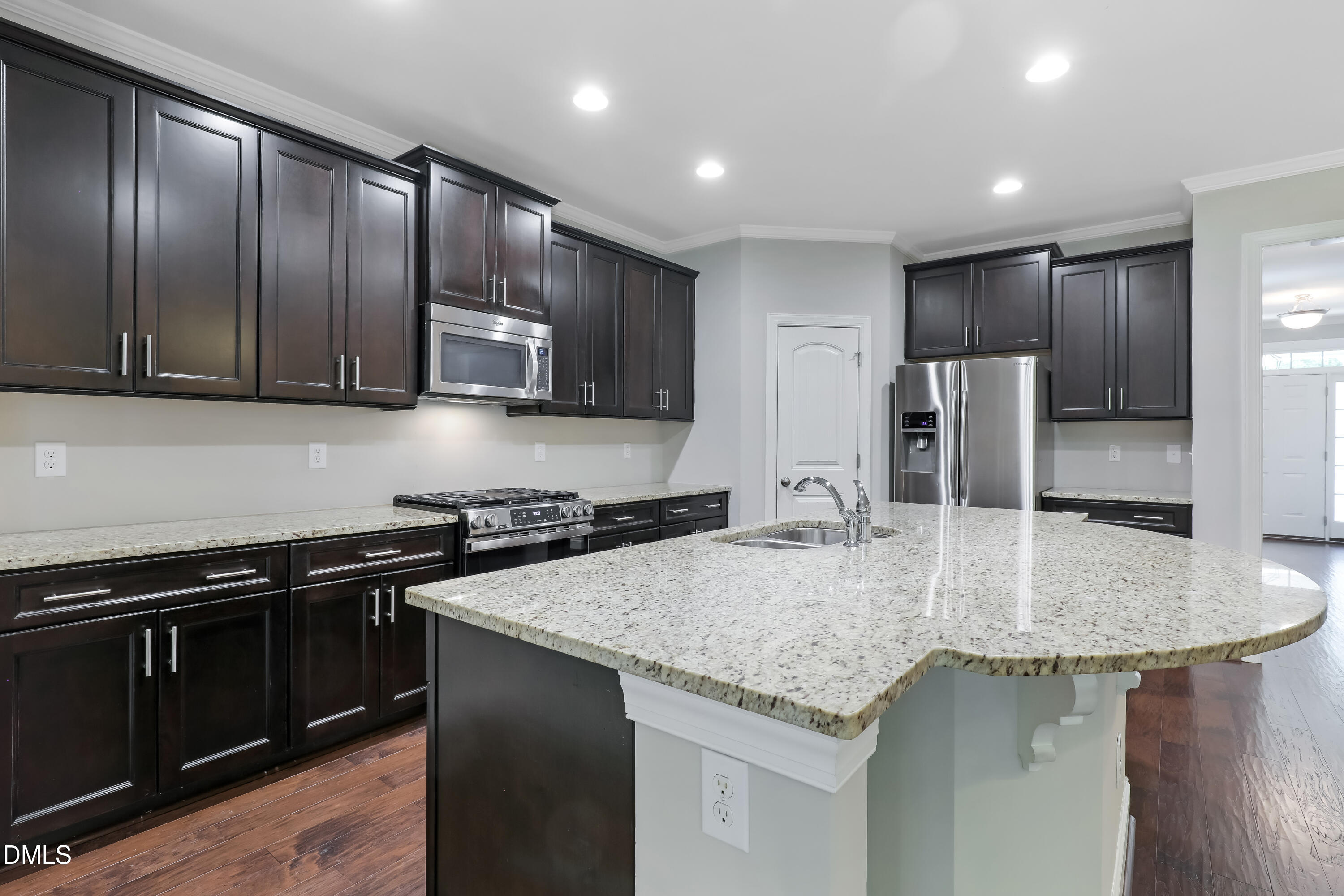 513 Morning Oaks Drive Property Photo 14