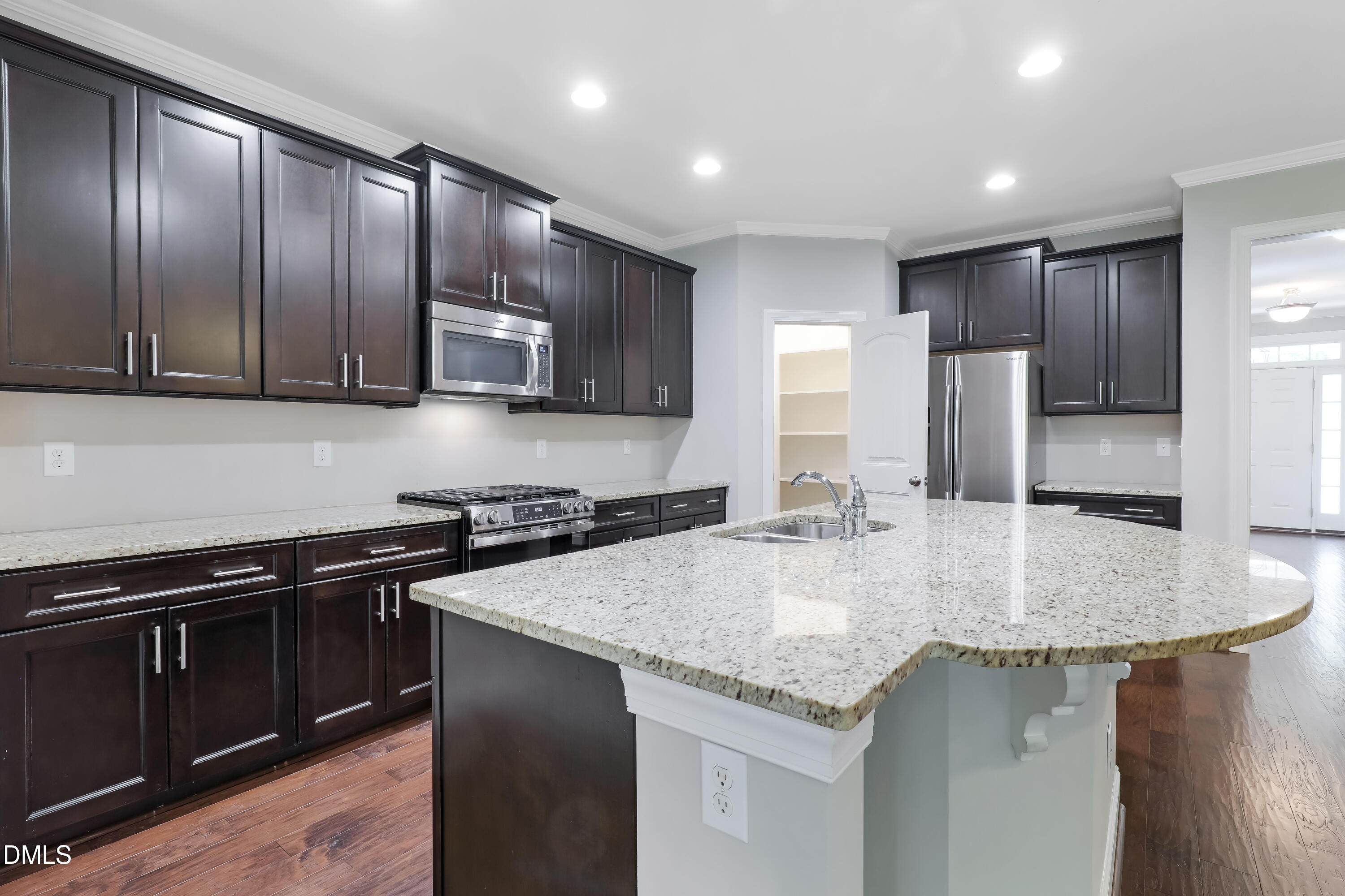 513 Morning Oaks Drive Property Photo 15