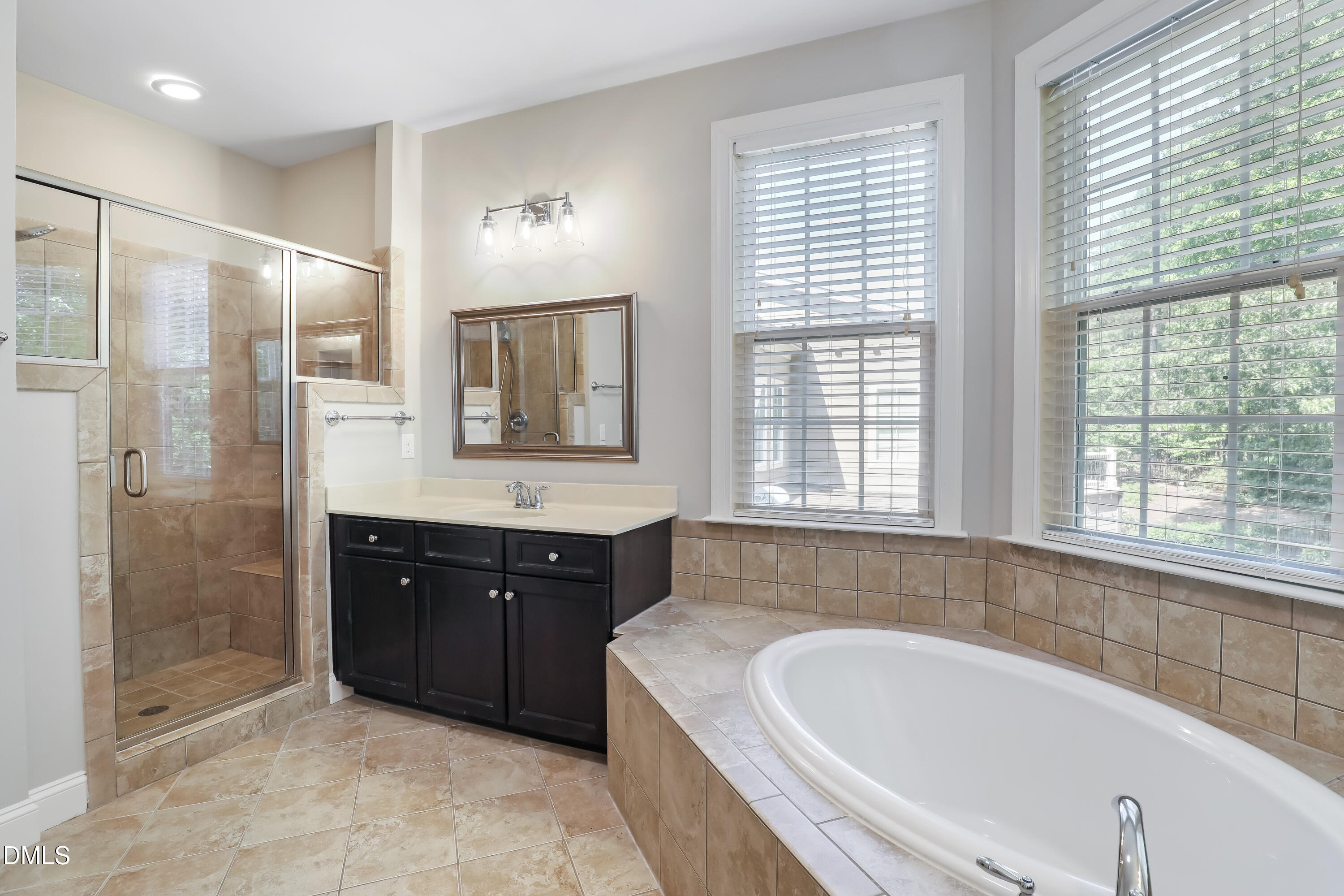 513 Morning Oaks Drive Property Photo 29