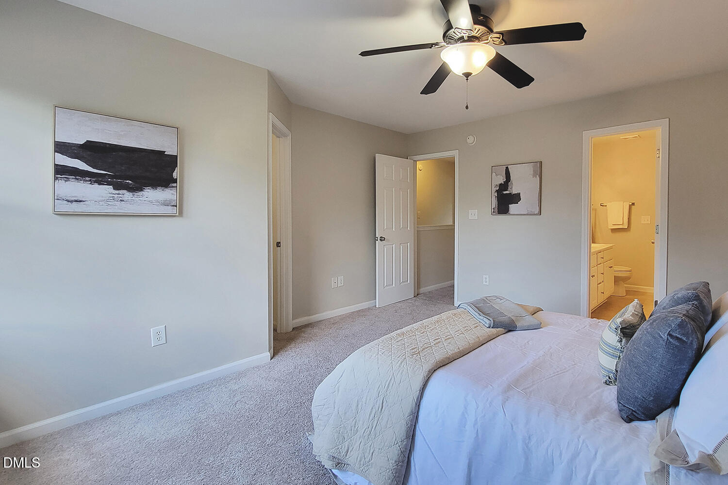 1047 Mica Lamp Court Property Photo 15
