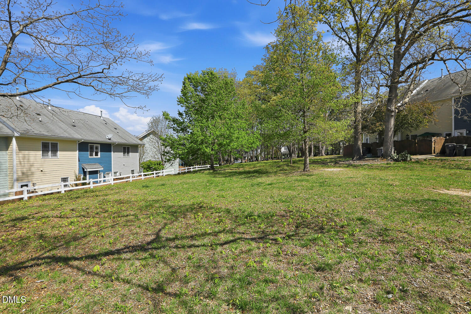 1047 Mica Lamp Court Property Photo 25