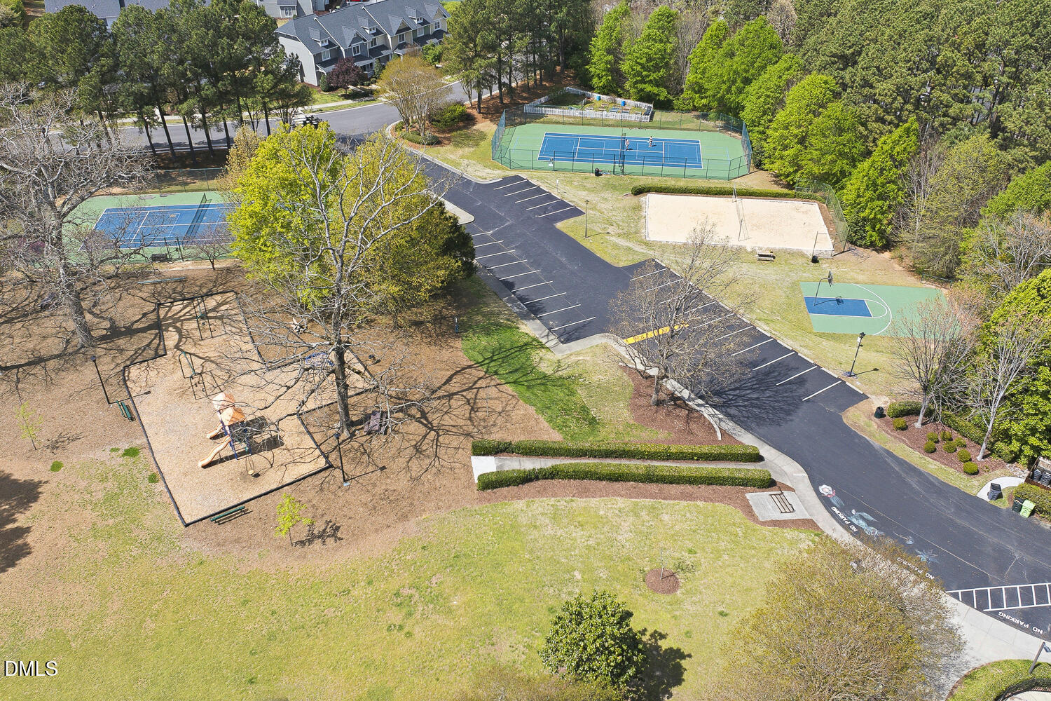 1047 Mica Lamp Court Property Photo 28
