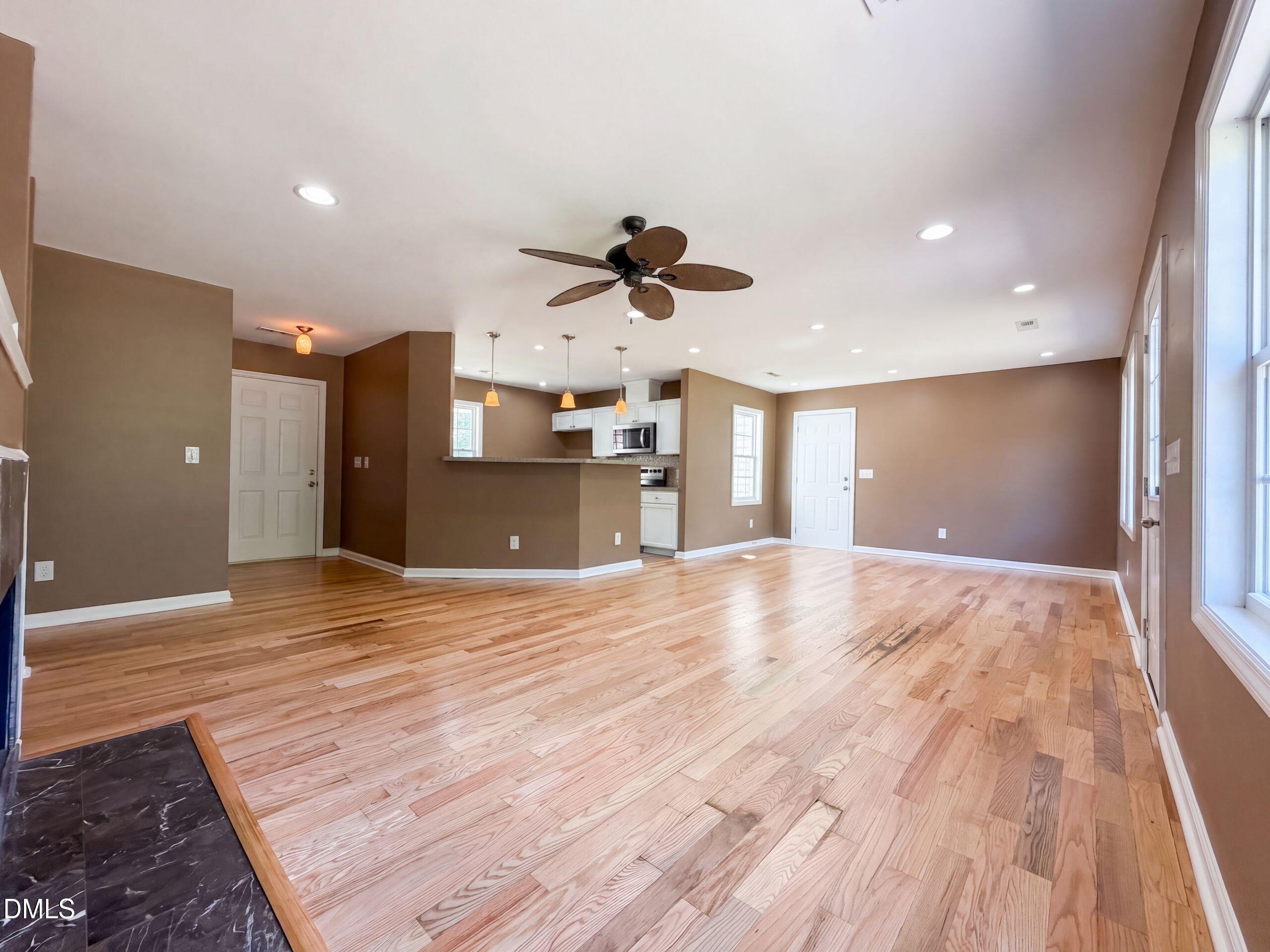101 Langston Ridge Drive Property Photo 3